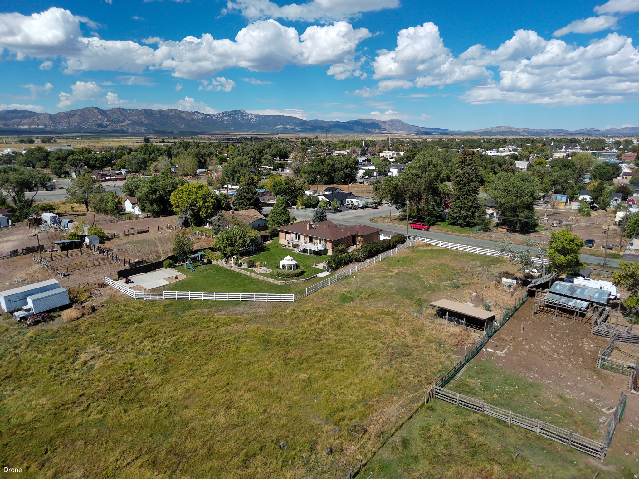 main property photo 114