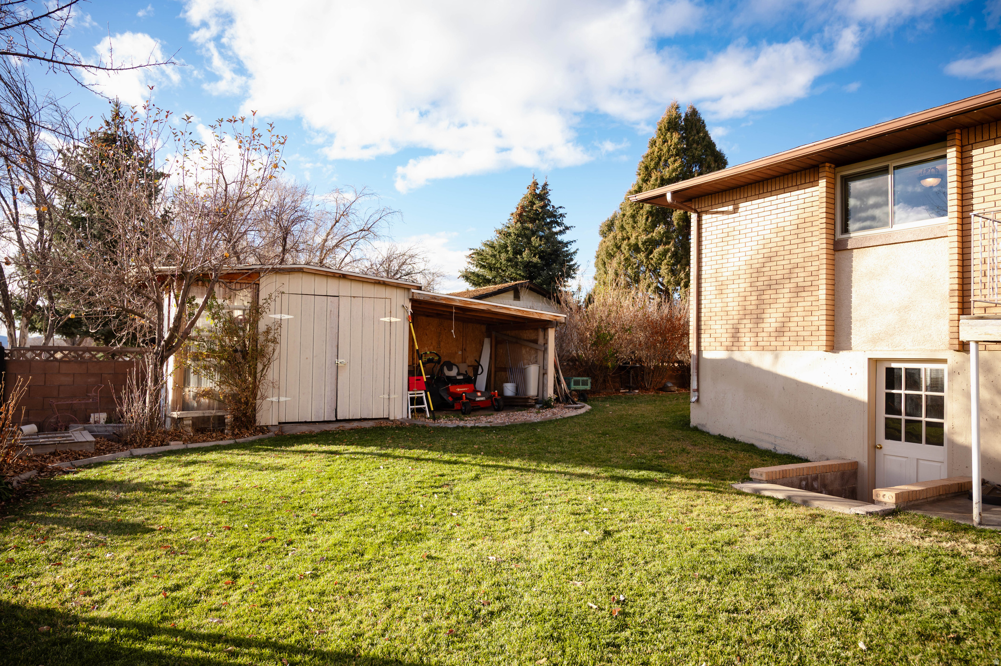 main property photo 93