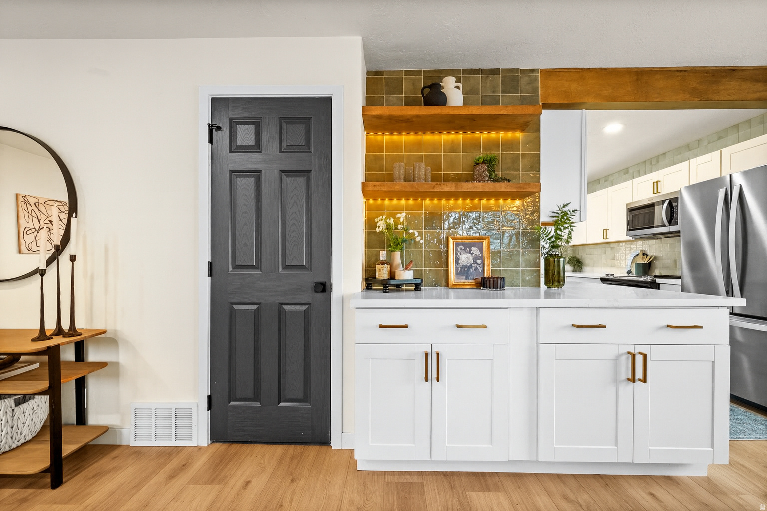 property viewer photo 15
