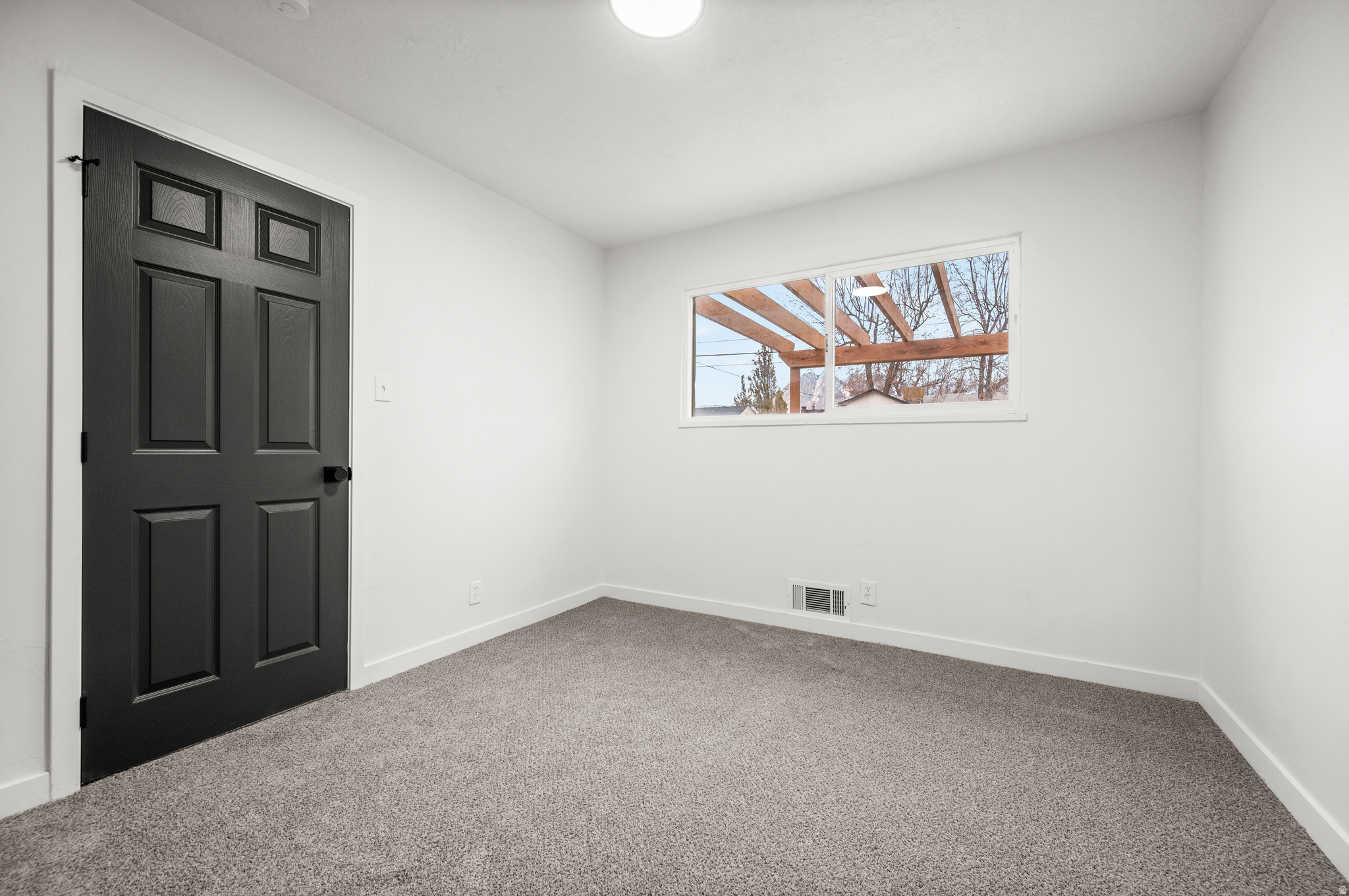 property viewer photo 29