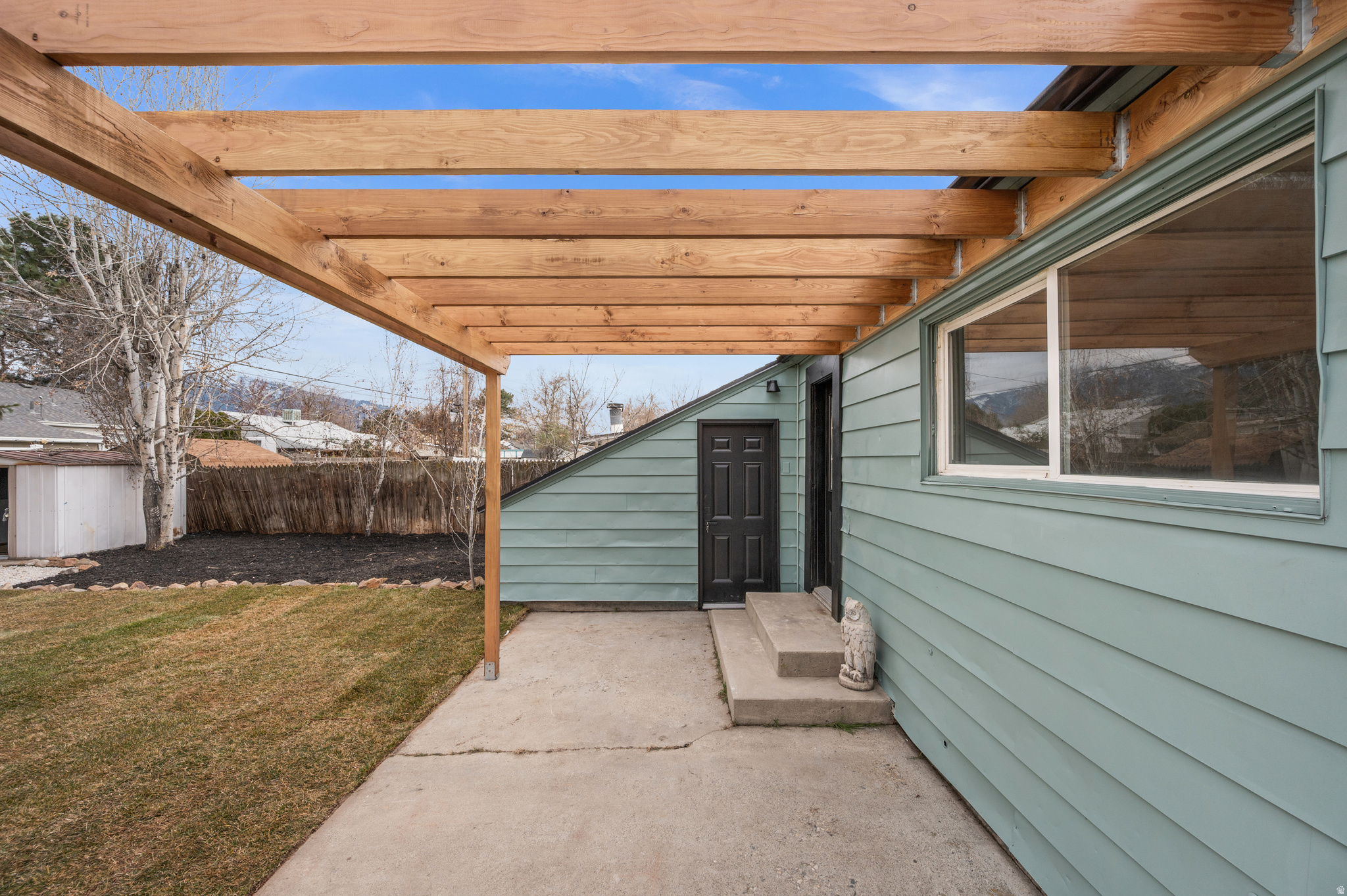 property viewer photo 37