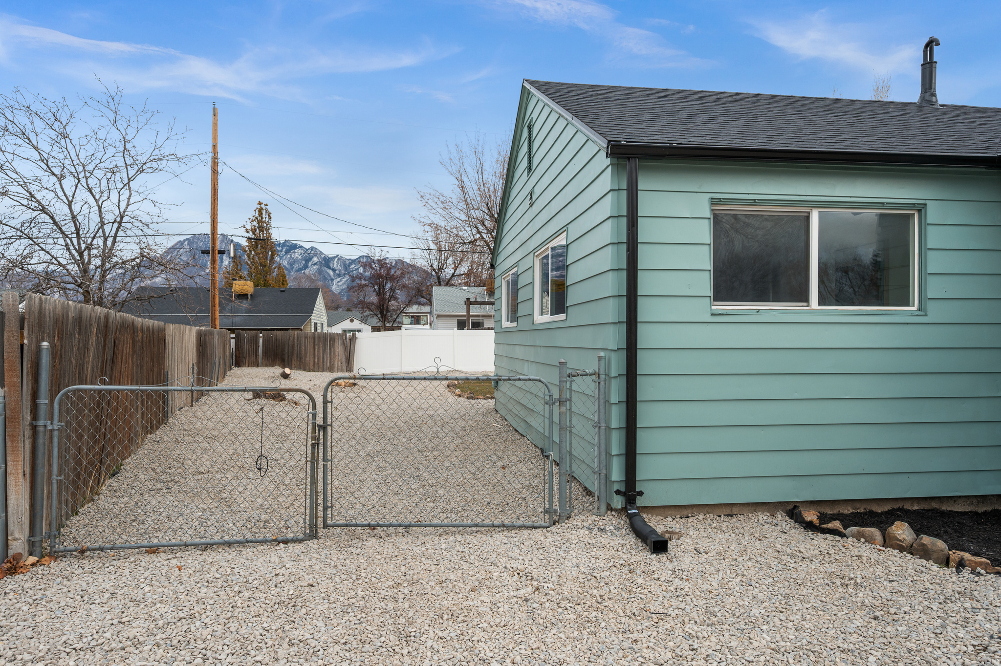 property viewer photo 42