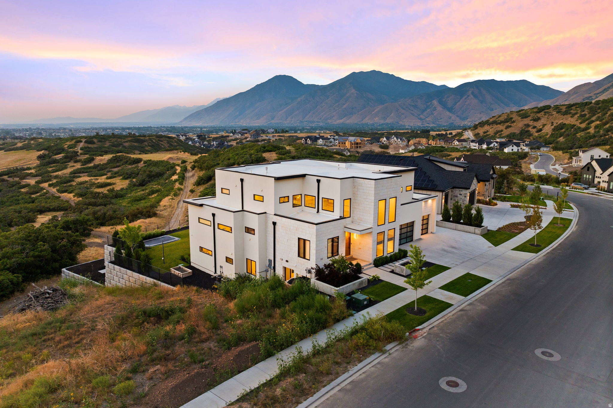 main property photo 68
