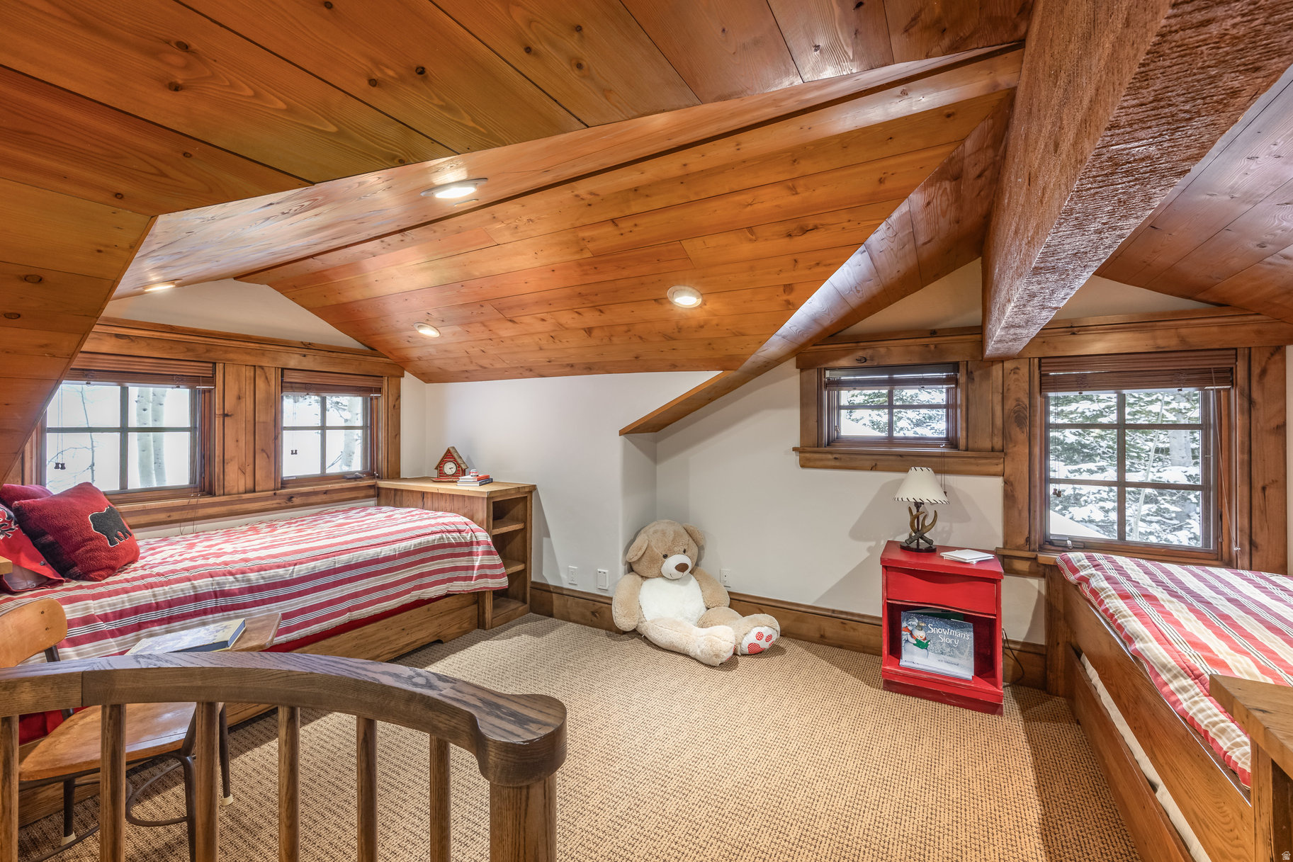main property photo 44