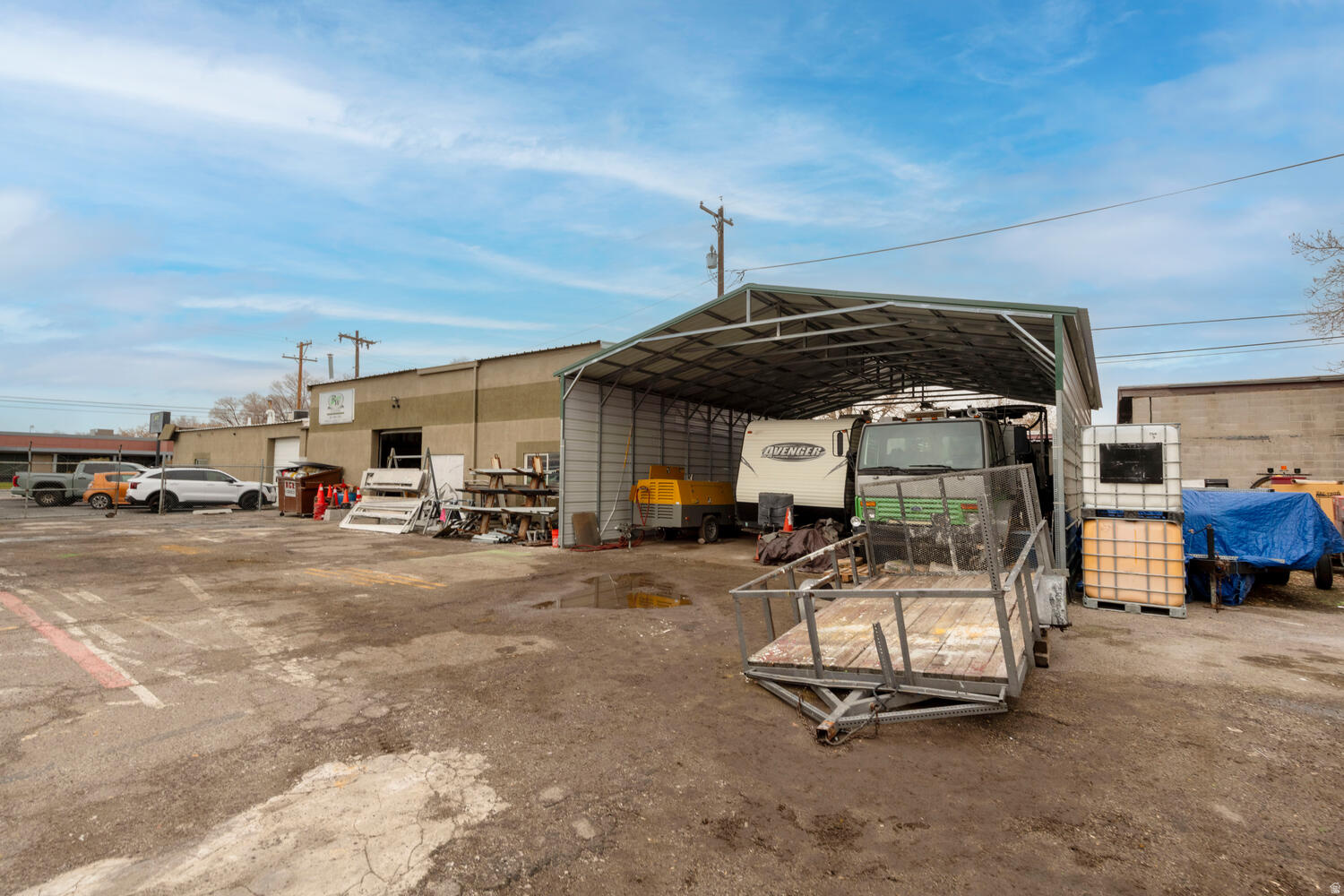 main property photo 3