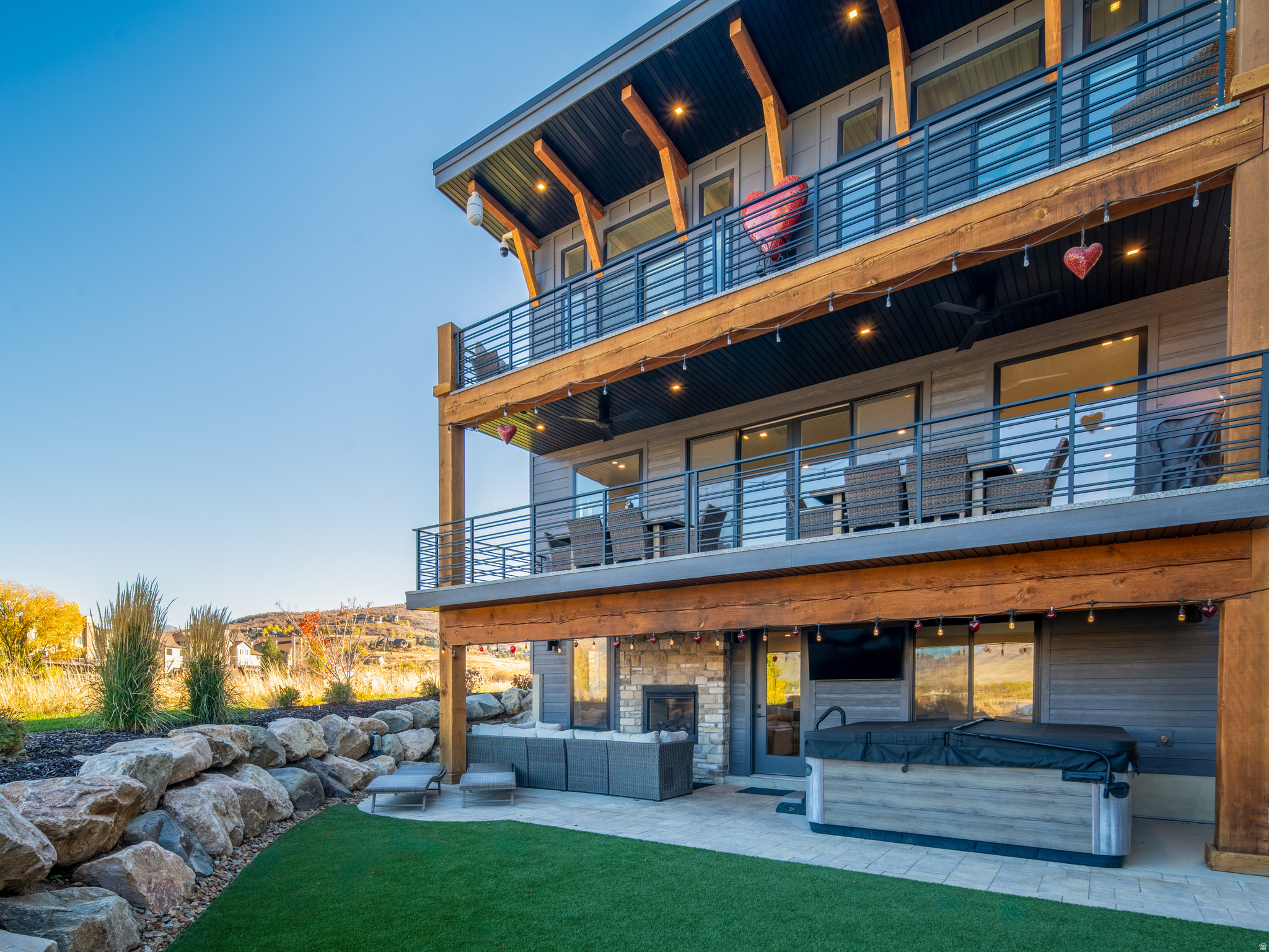 main property photo 47