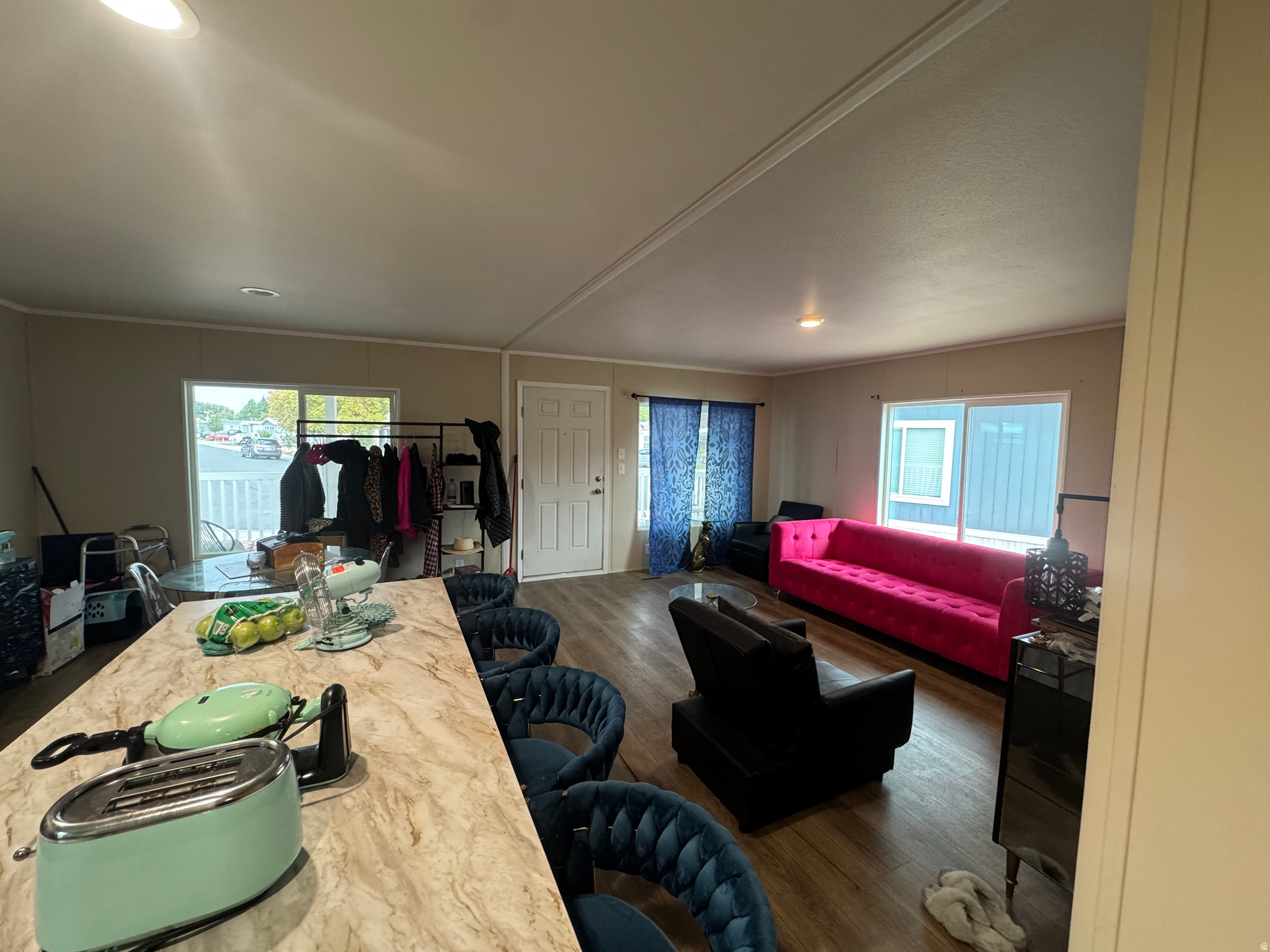 main property photo 7