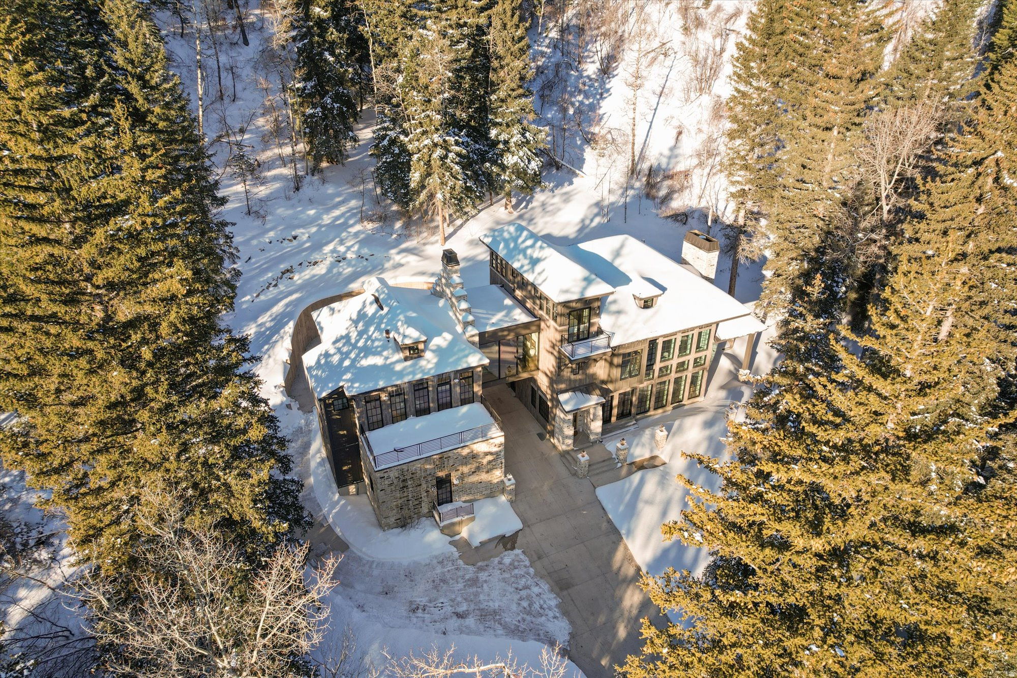 main property photo 81