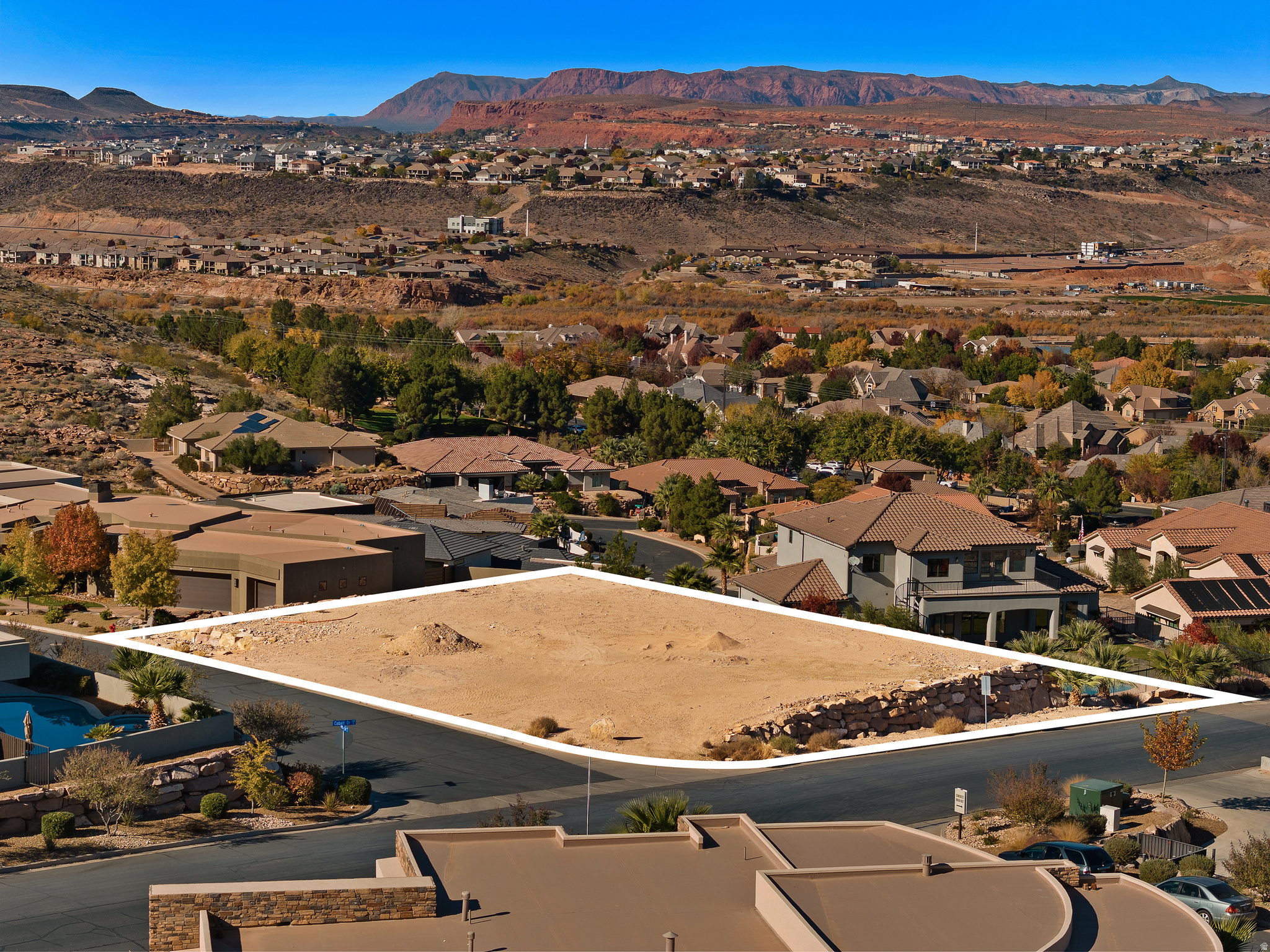 main property photo 10