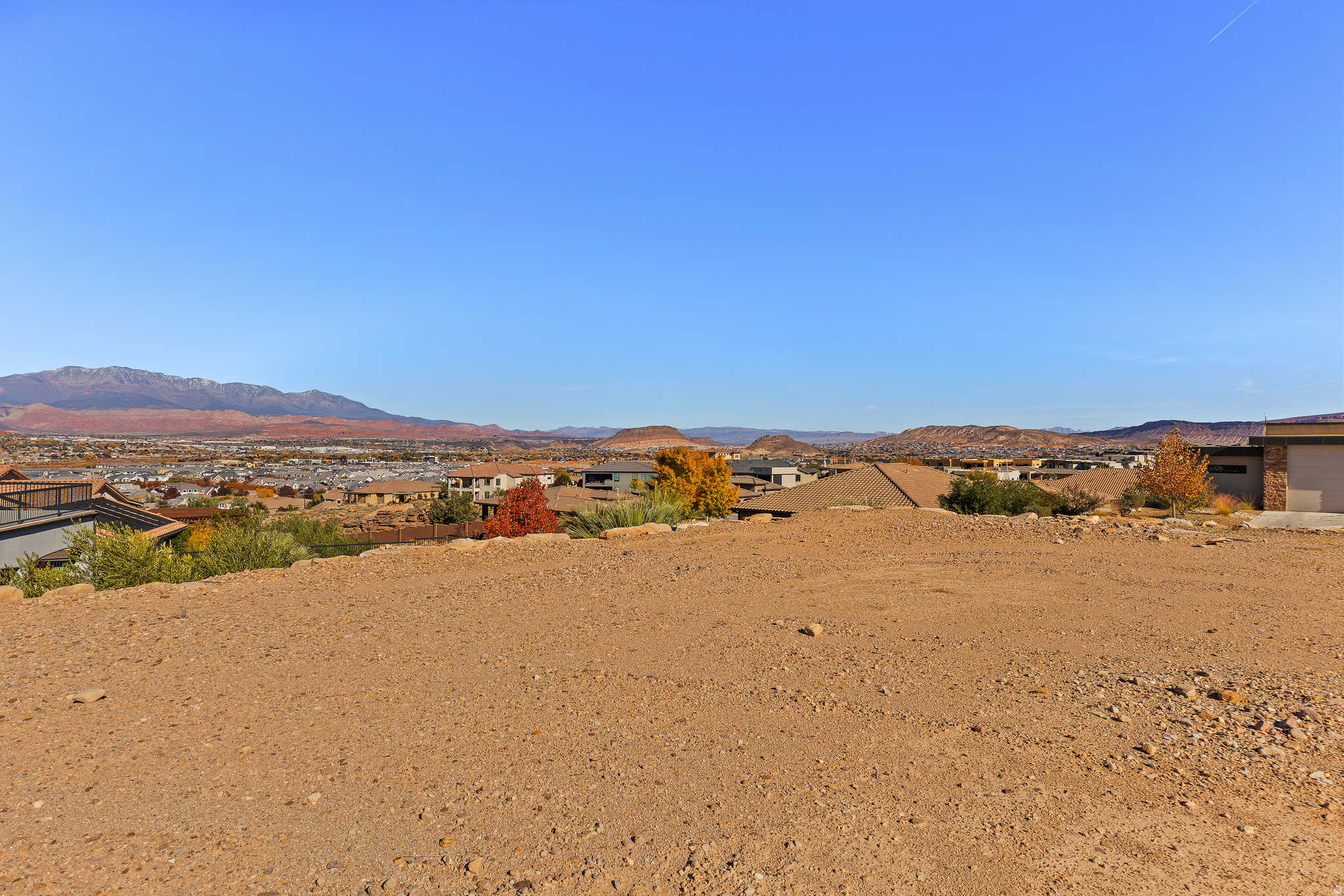 main property photo 16
