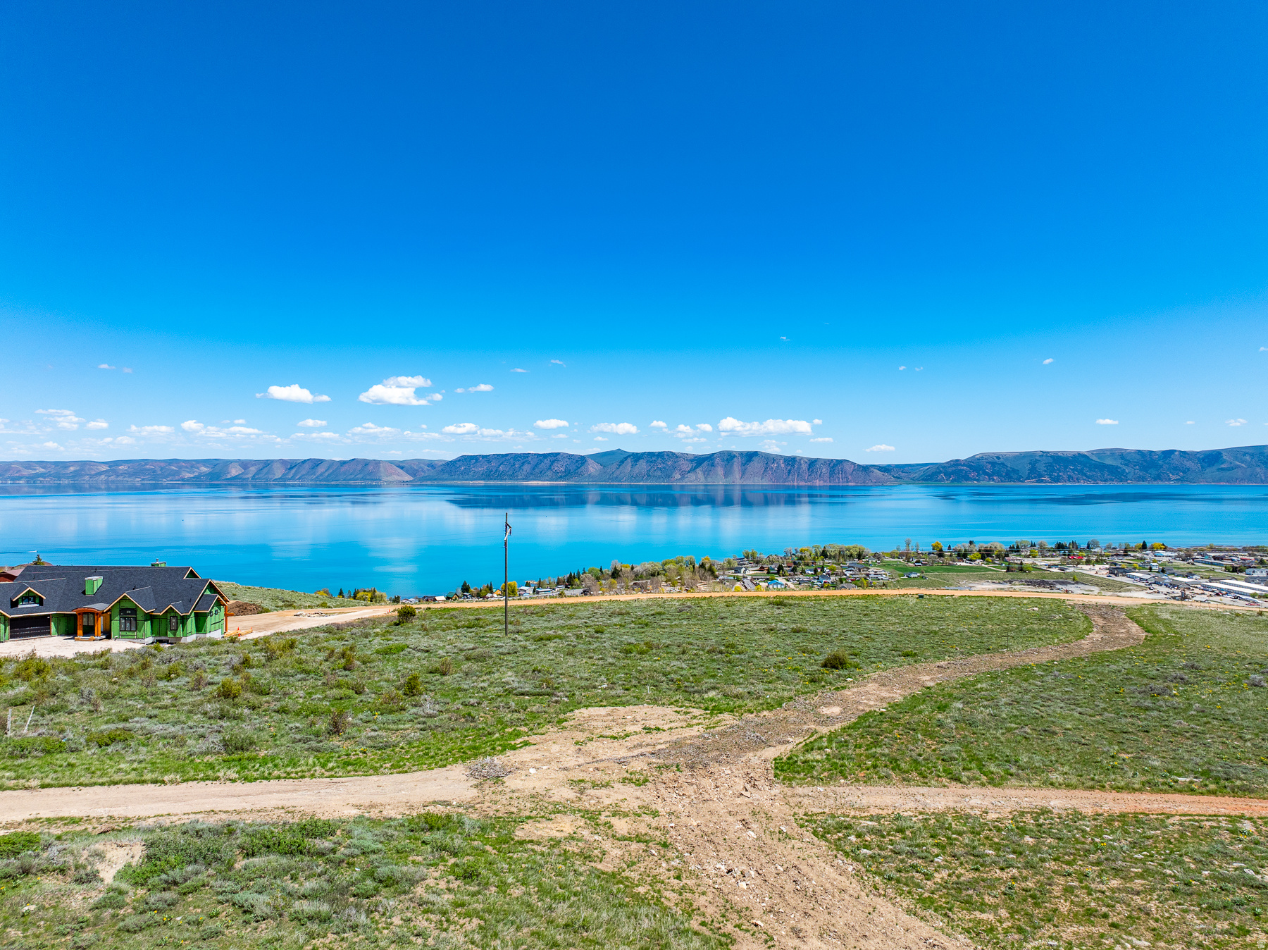 main property photo 27