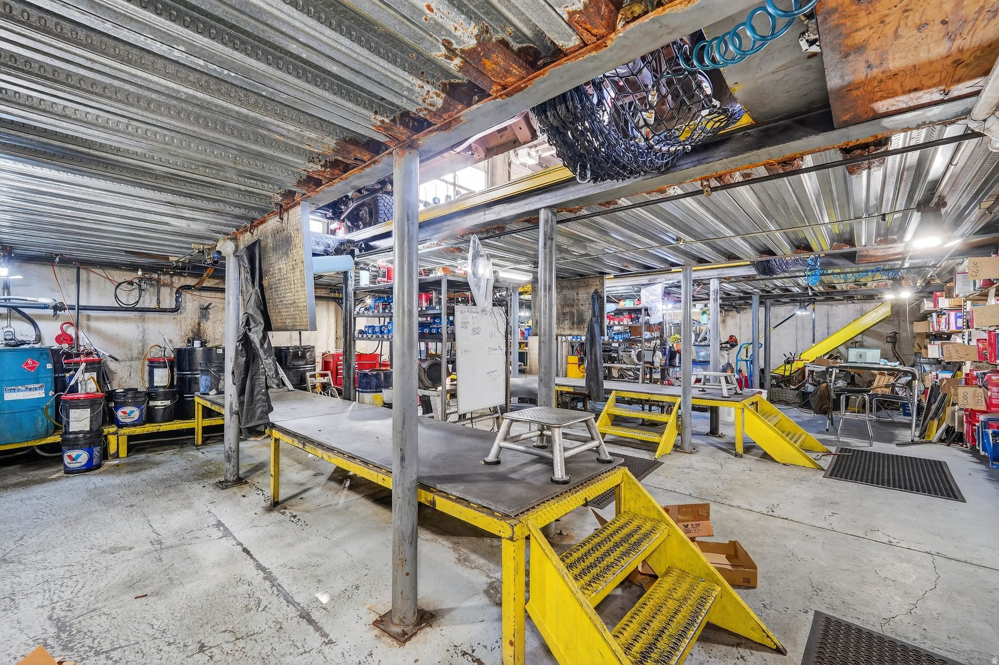 main property photo 11
