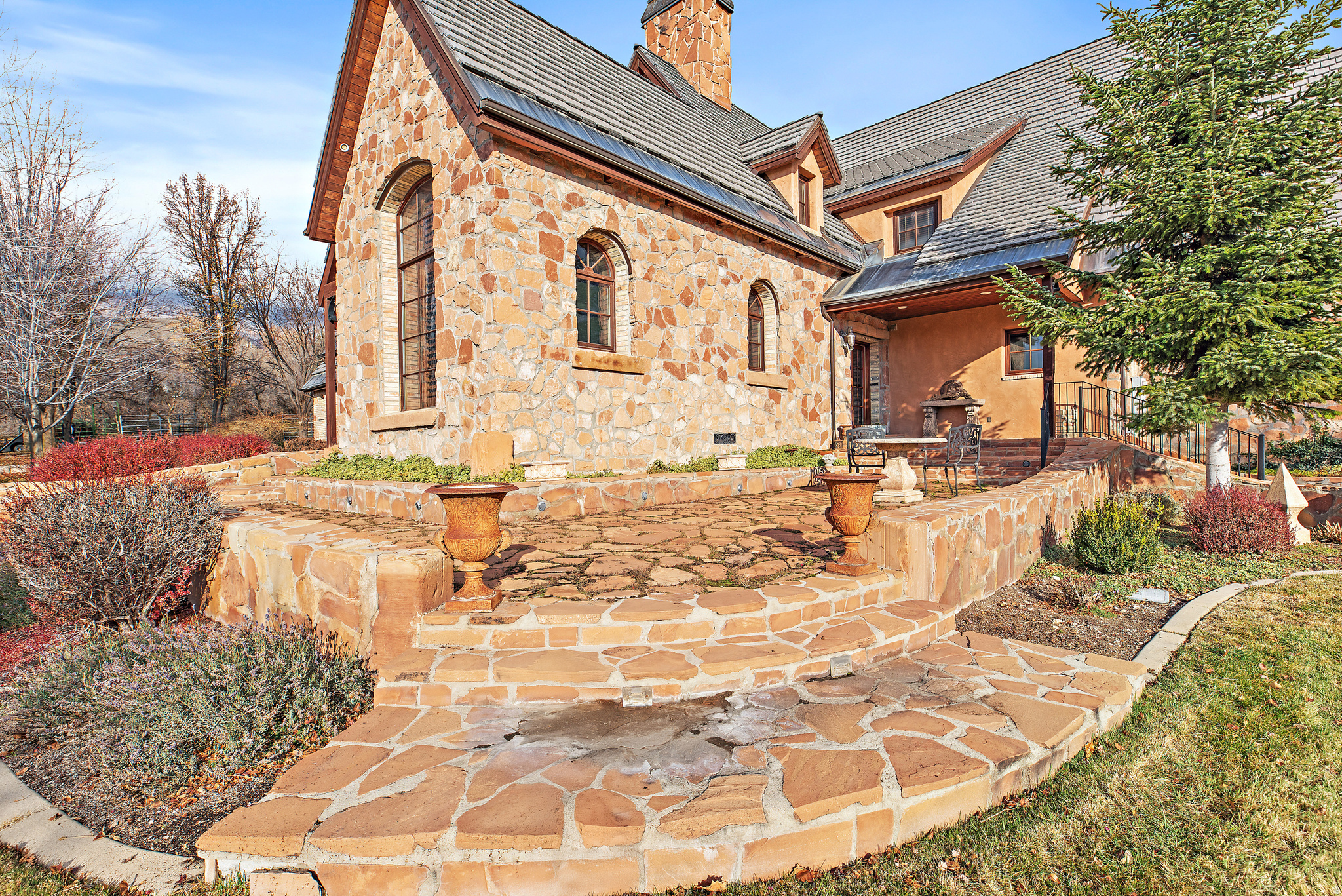 main property photo 47