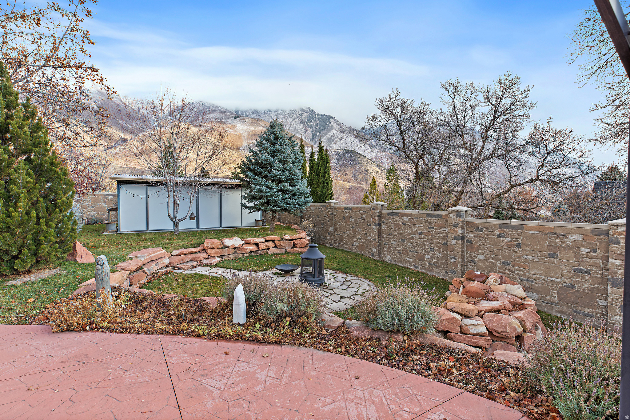 main property photo 59