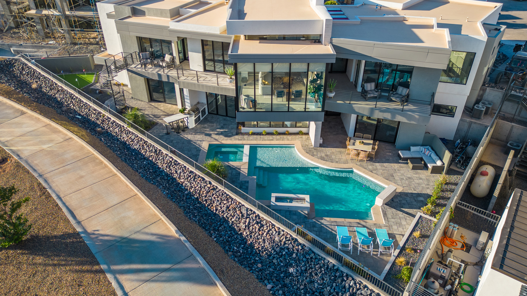 main property photo 109