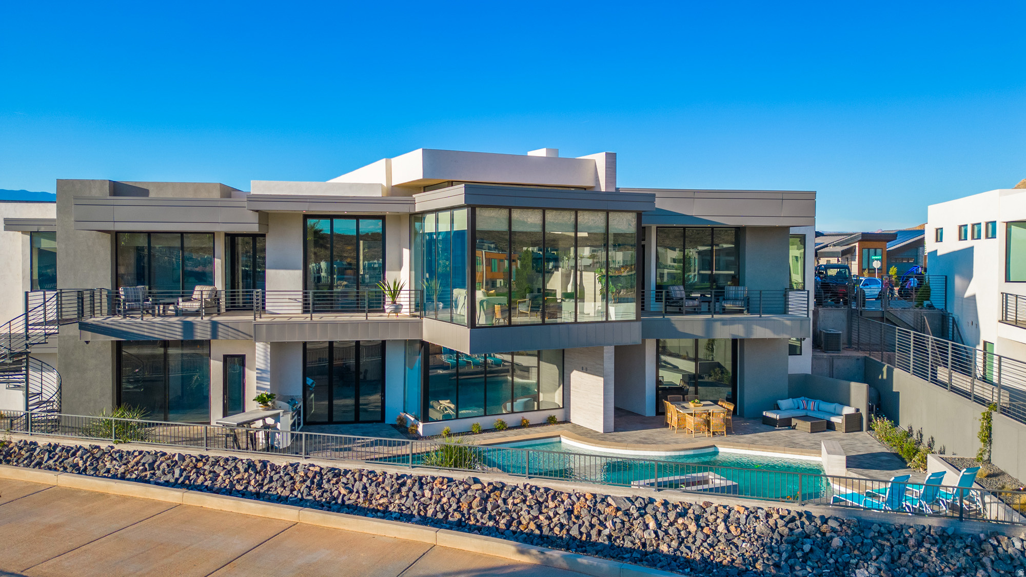 main property photo 110