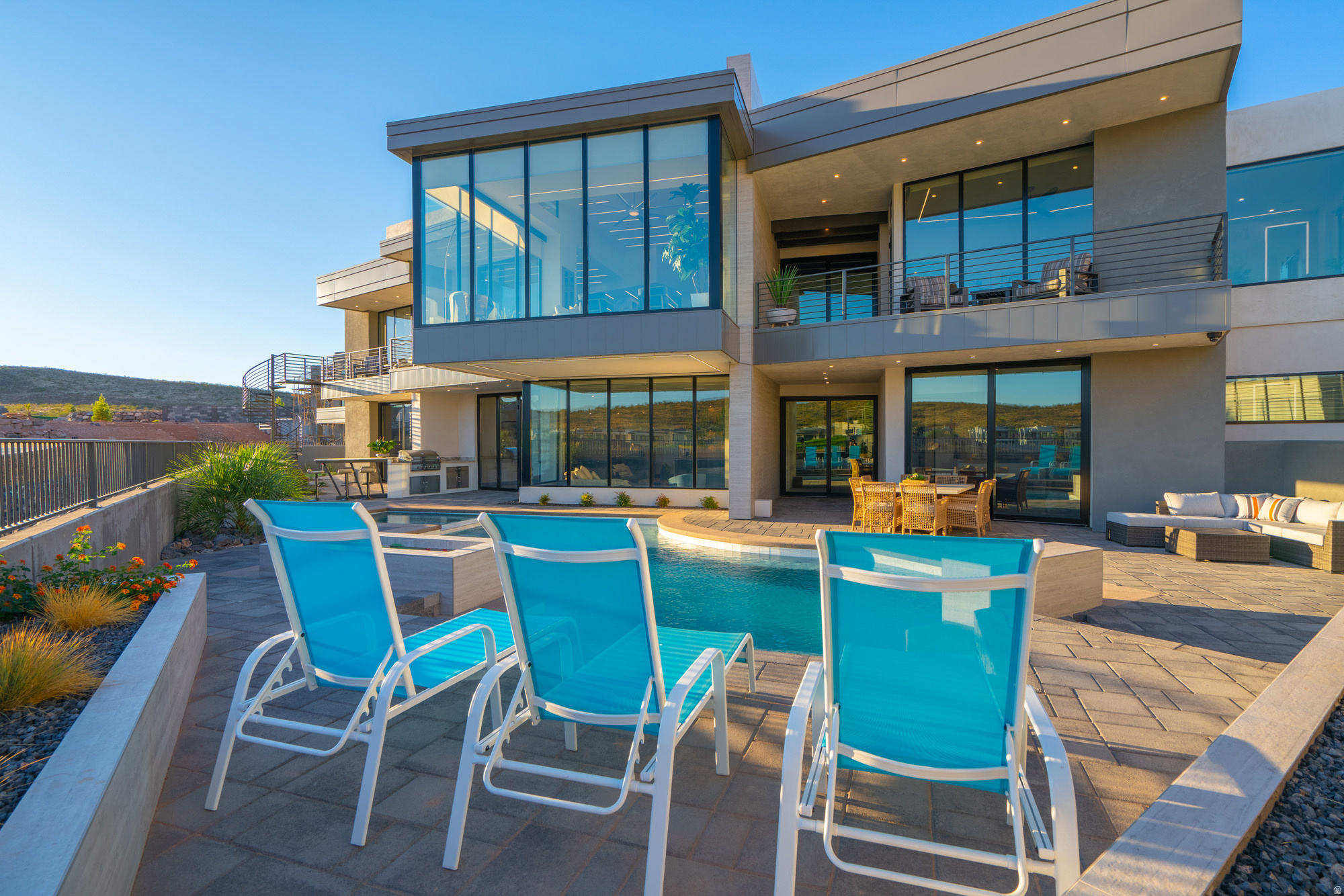 main property photo 119