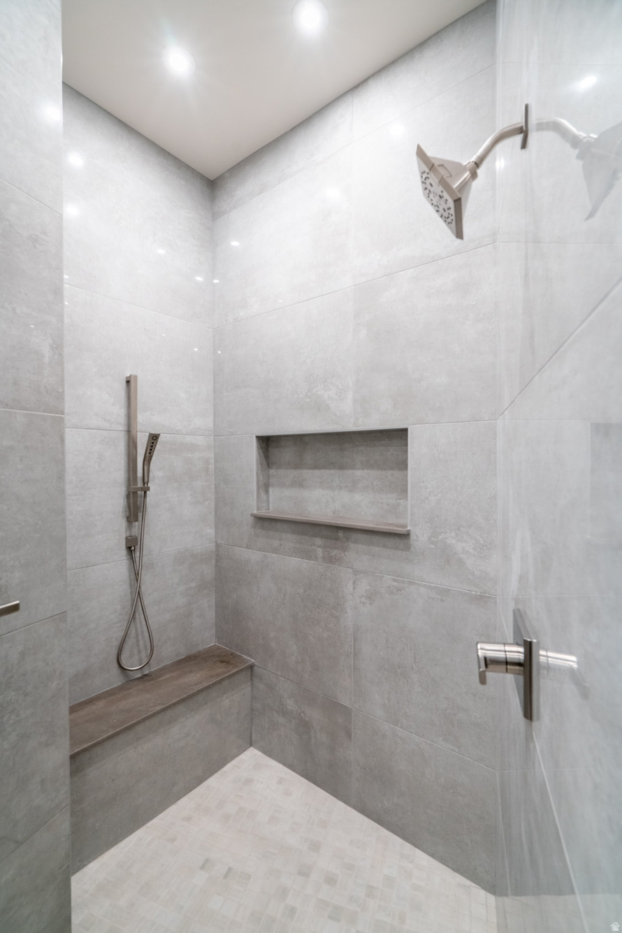 main property photo 81