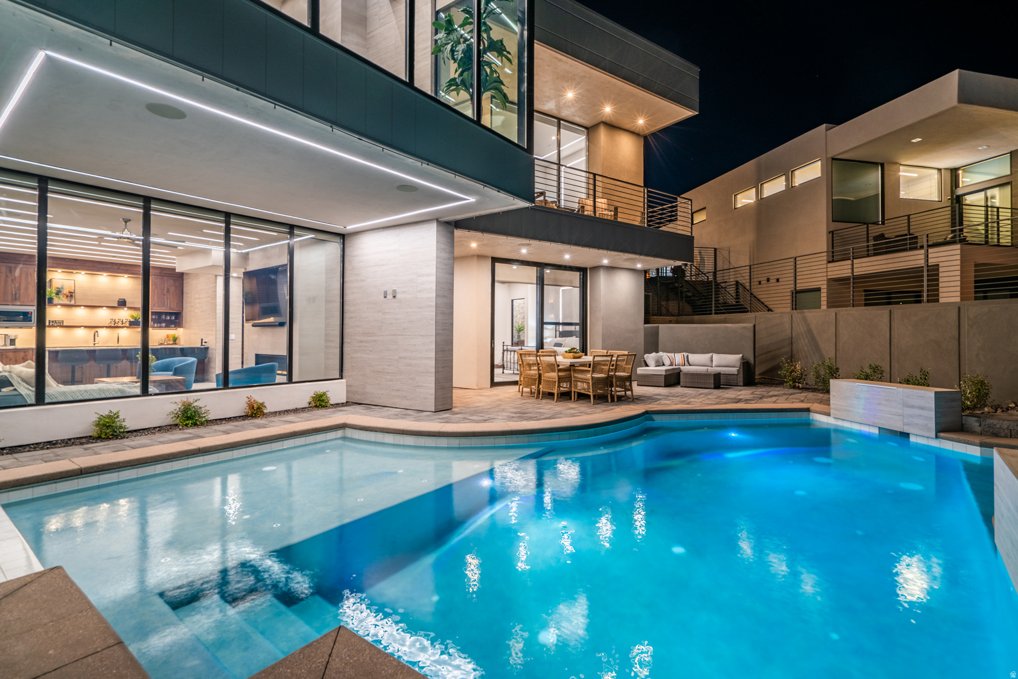 main property photo 95