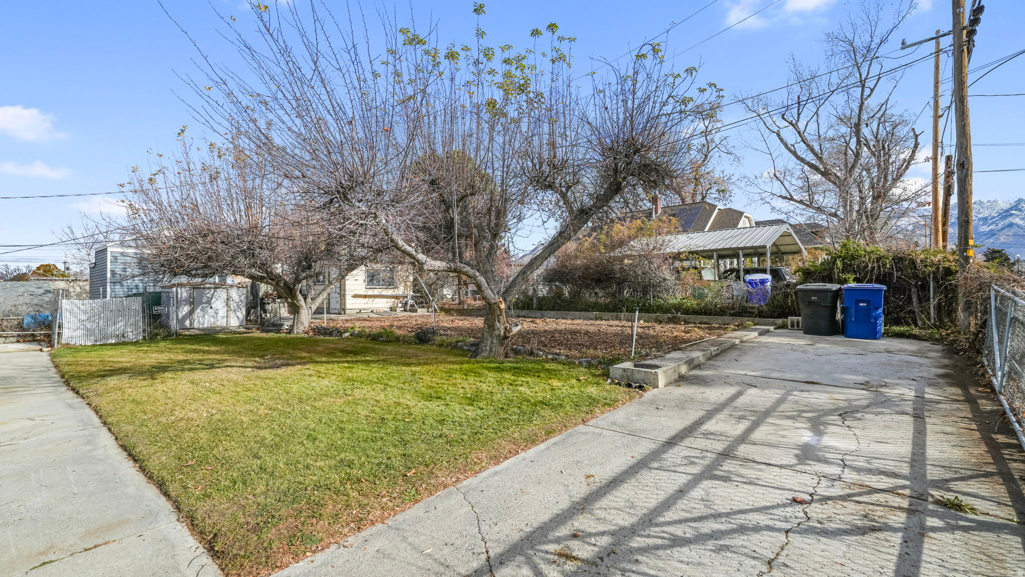 main property photo 27
