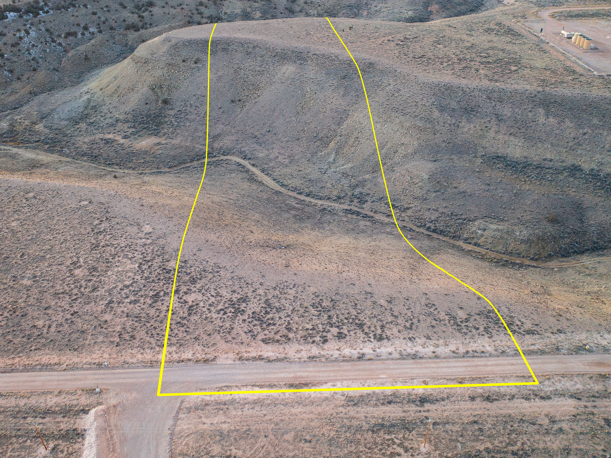 main property photo 6