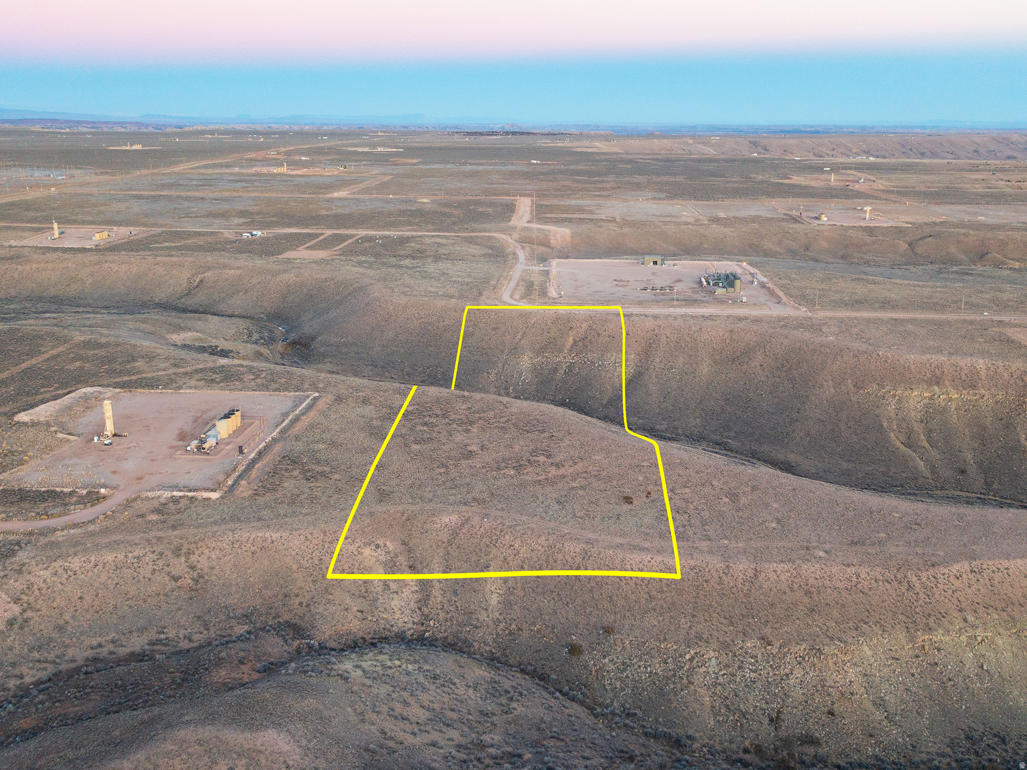 main property photo 9