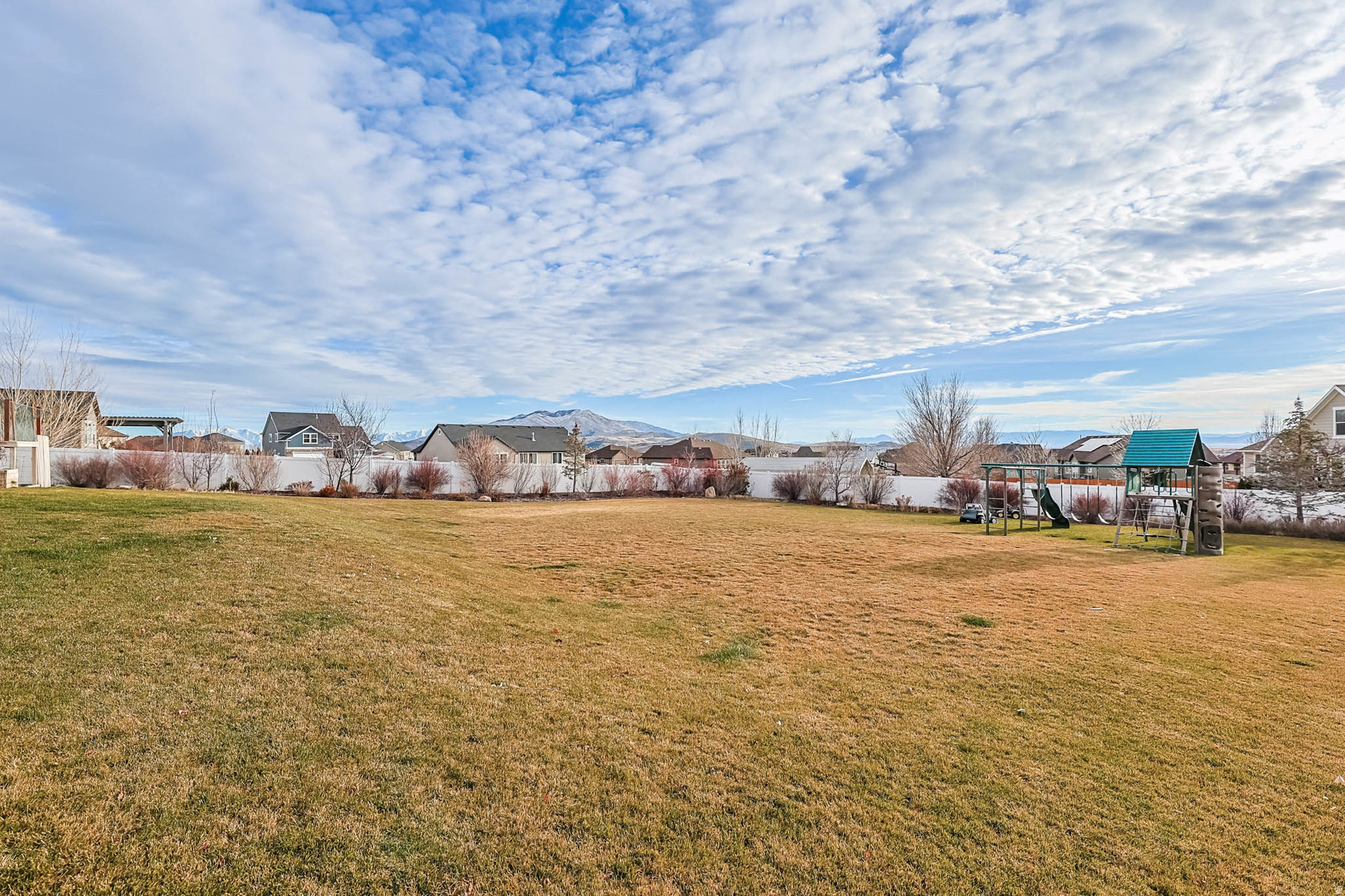 main property photo 53