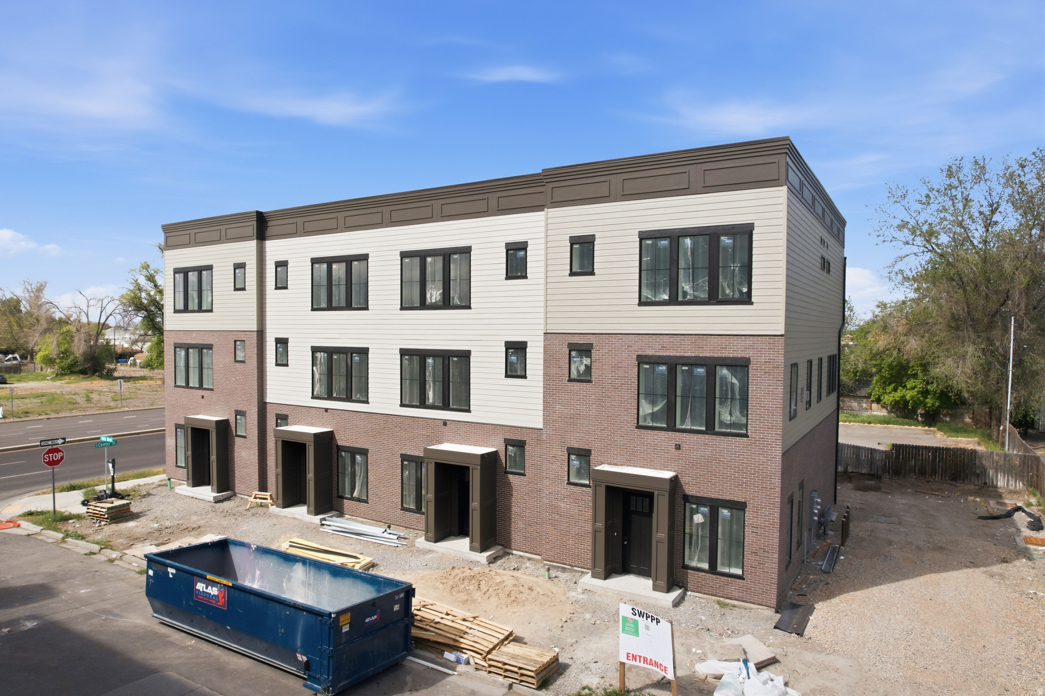 main property photo 42