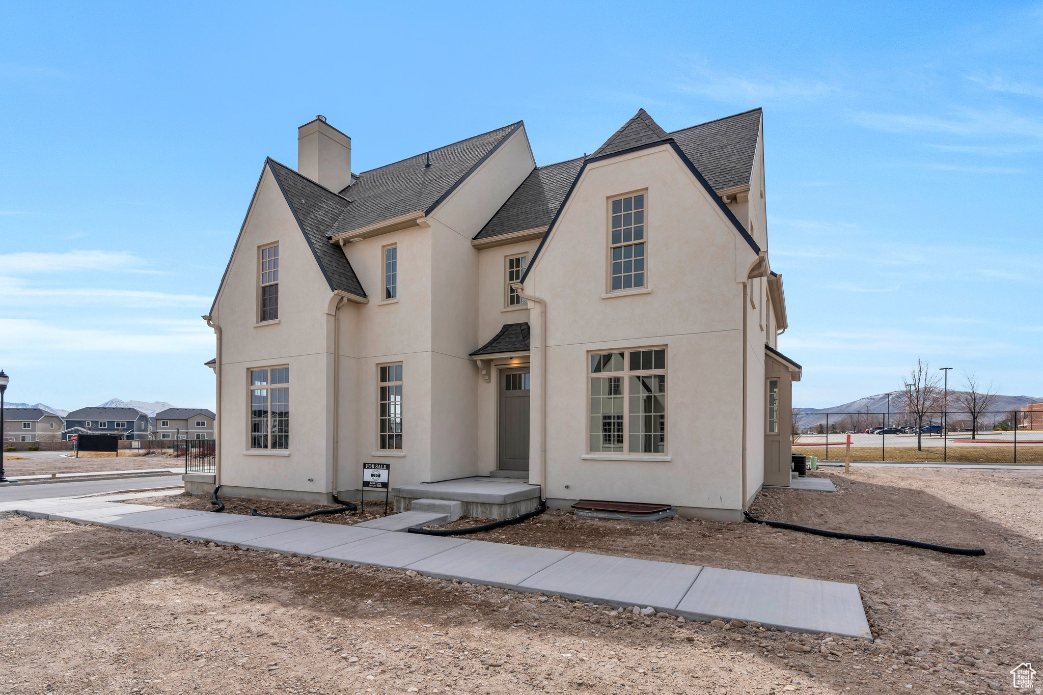 main property photo 21