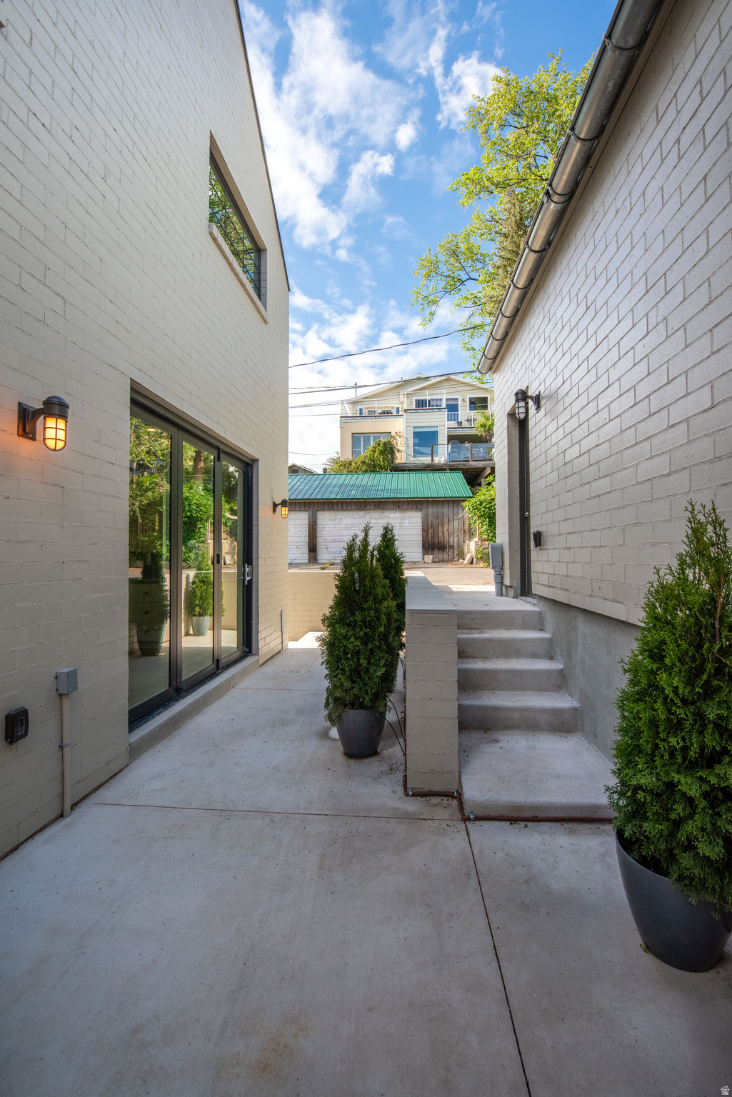 main property photo 85