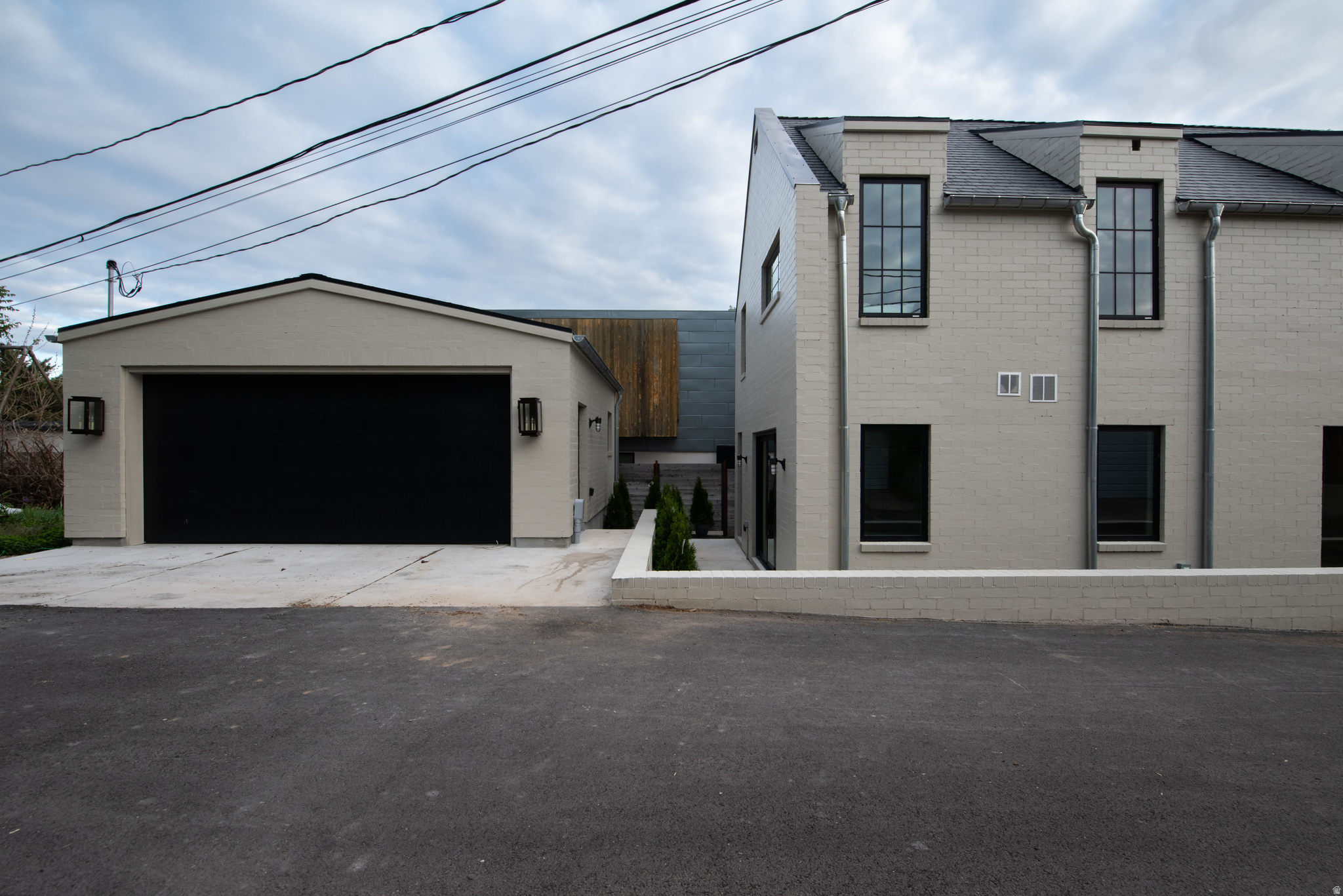 main property photo 87