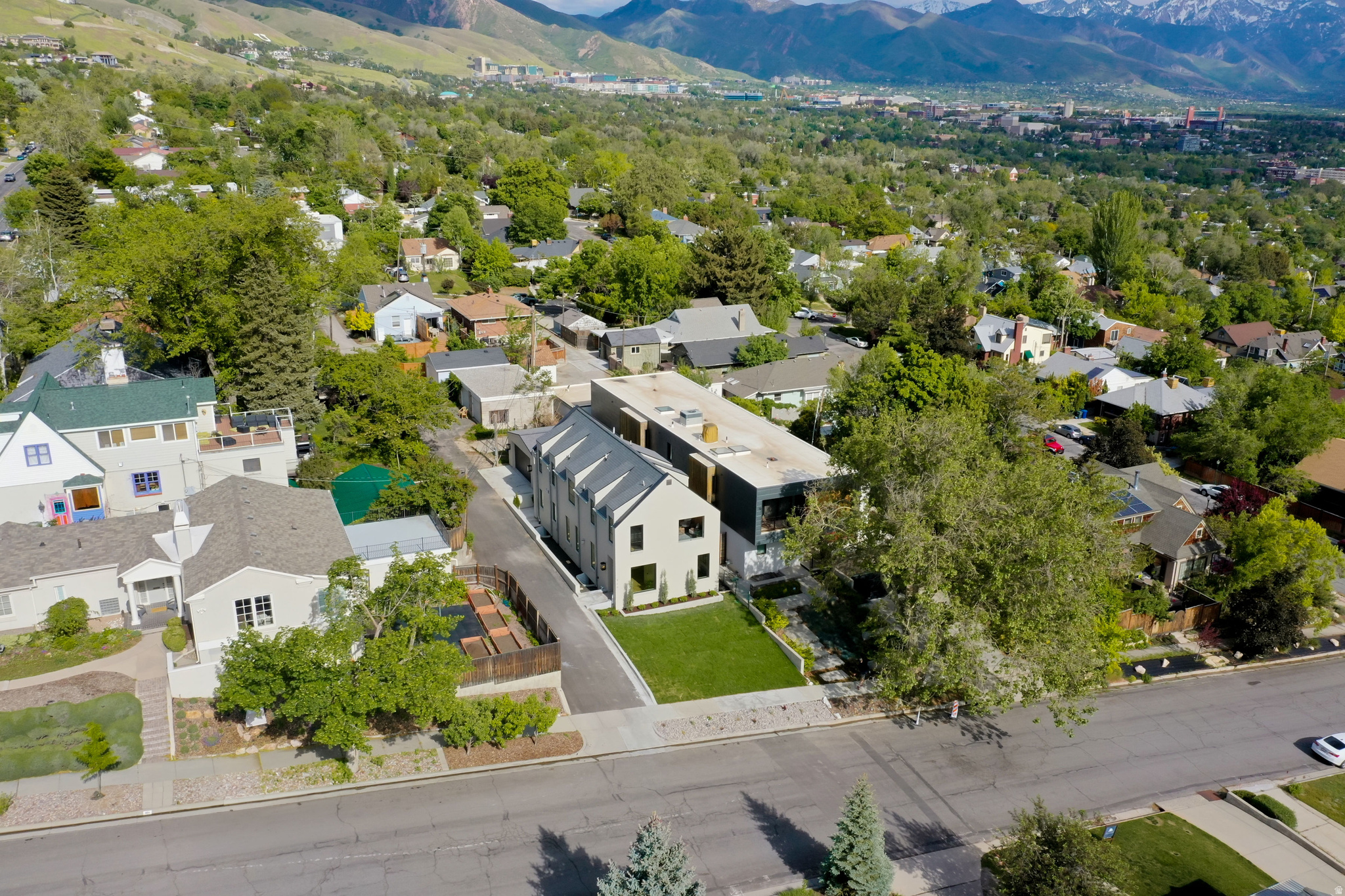 main property photo 93