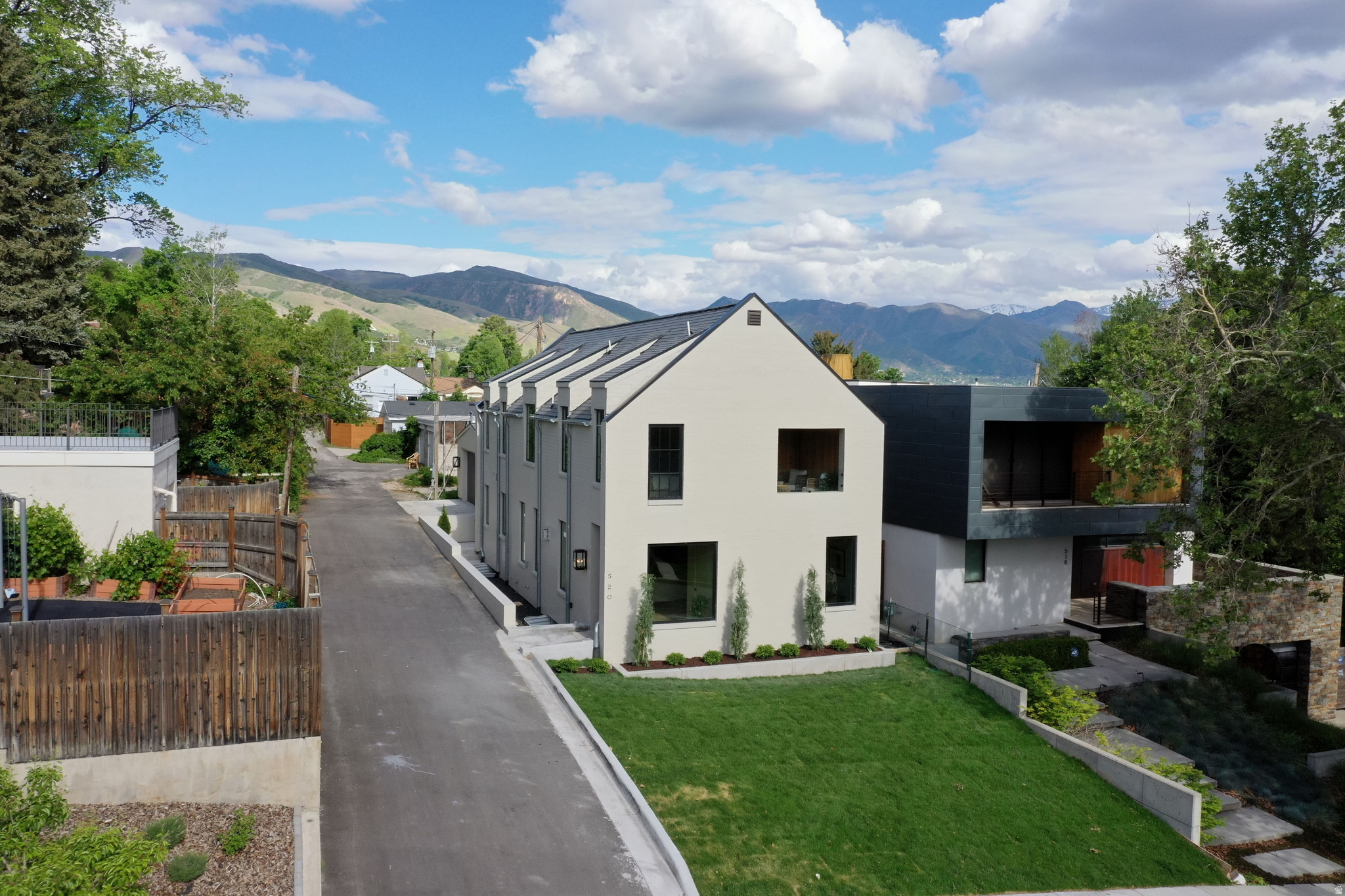 main property photo 94