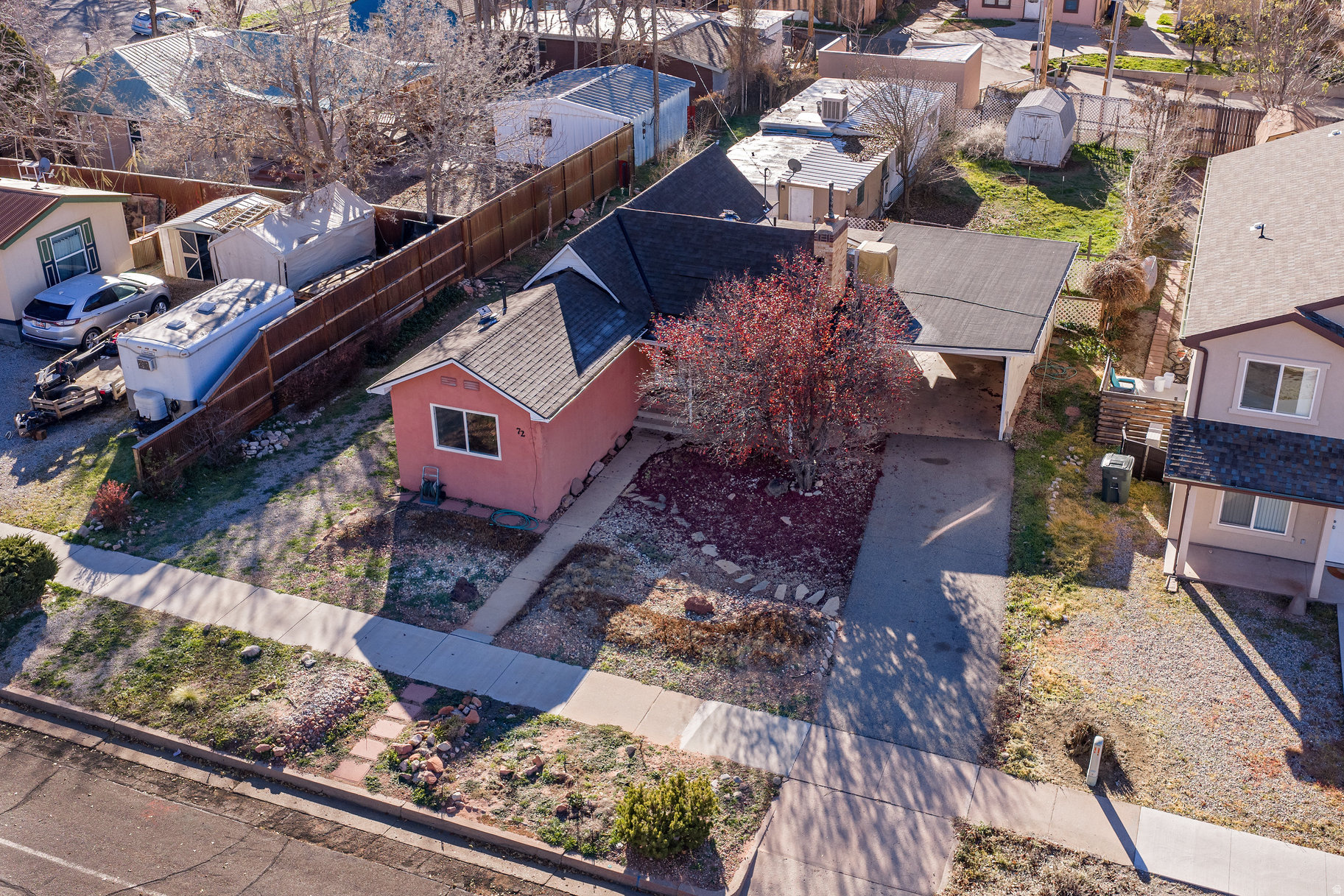 main property photo 32