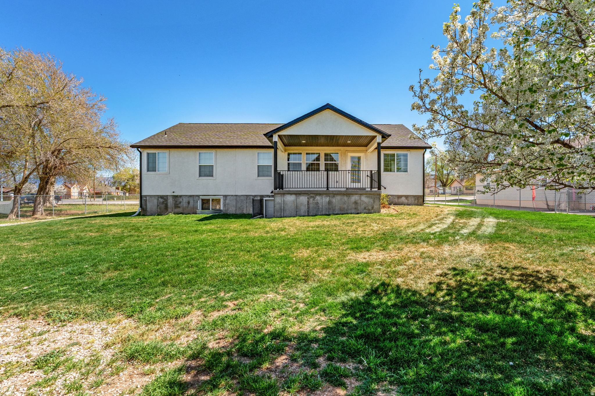 main property photo 51