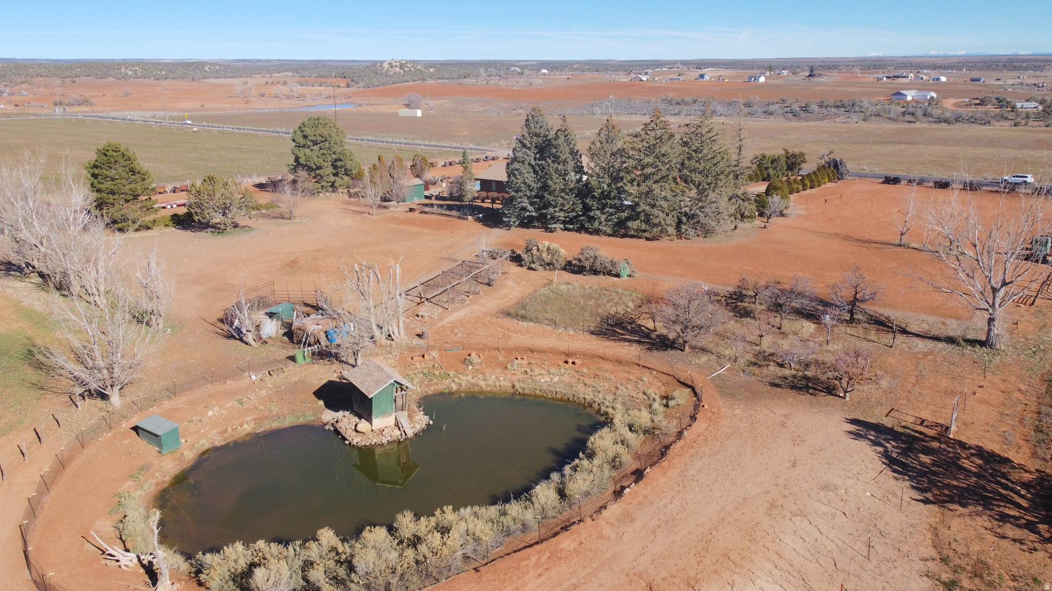 main property photo 7