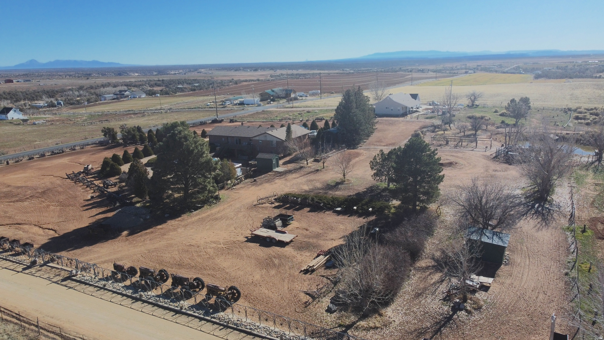 main property photo 9