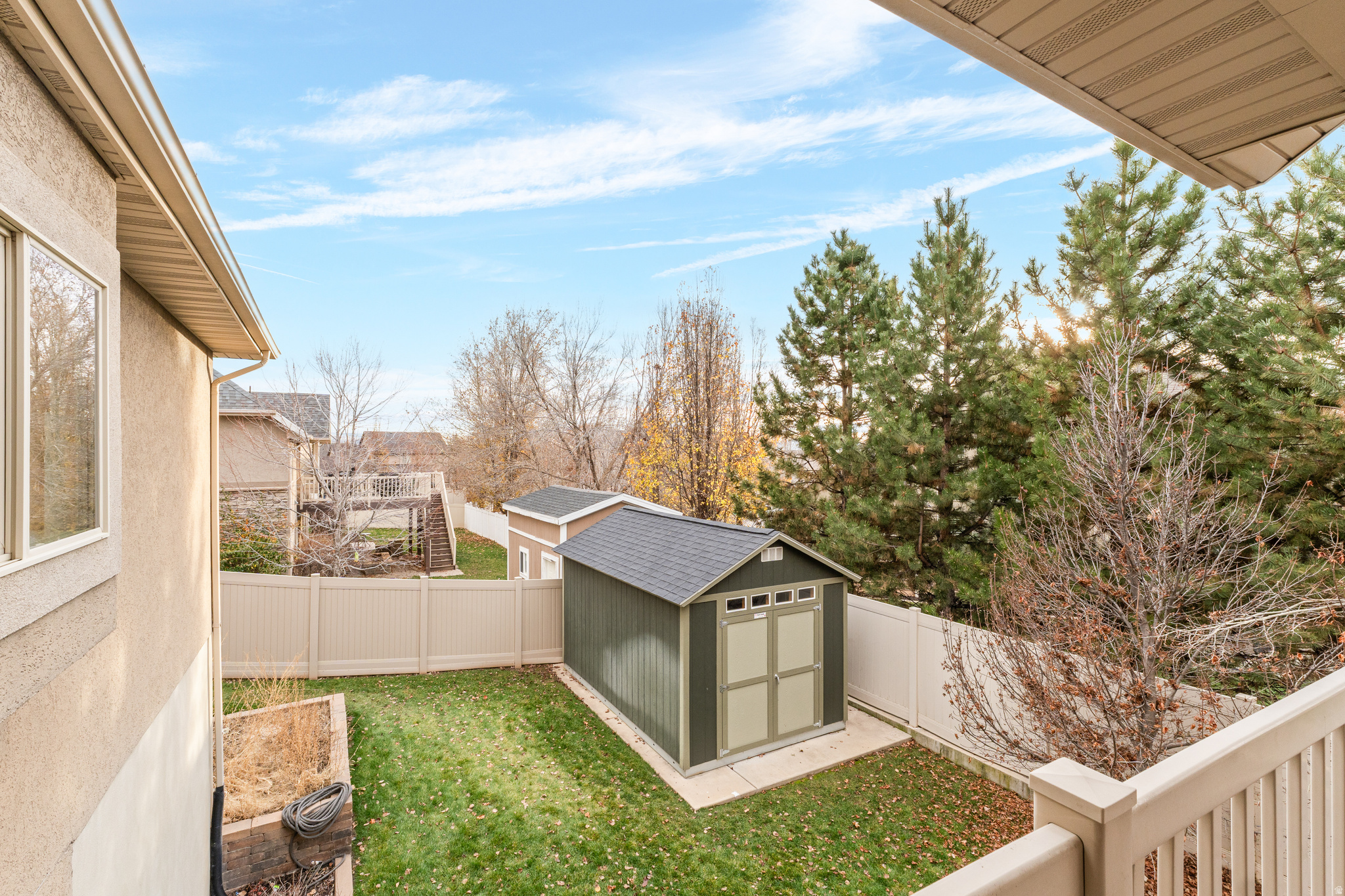 main property photo 42