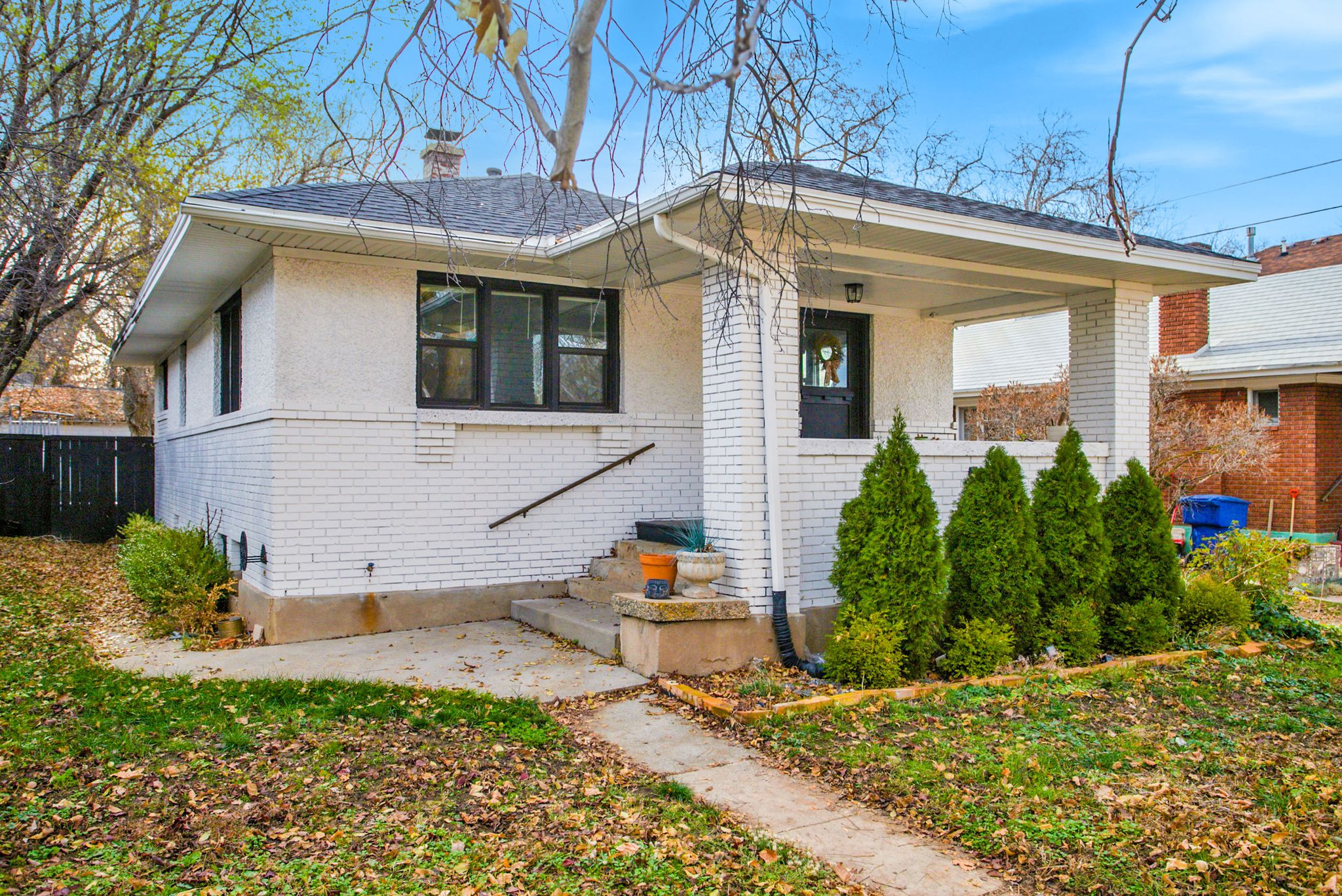 main property photo 2