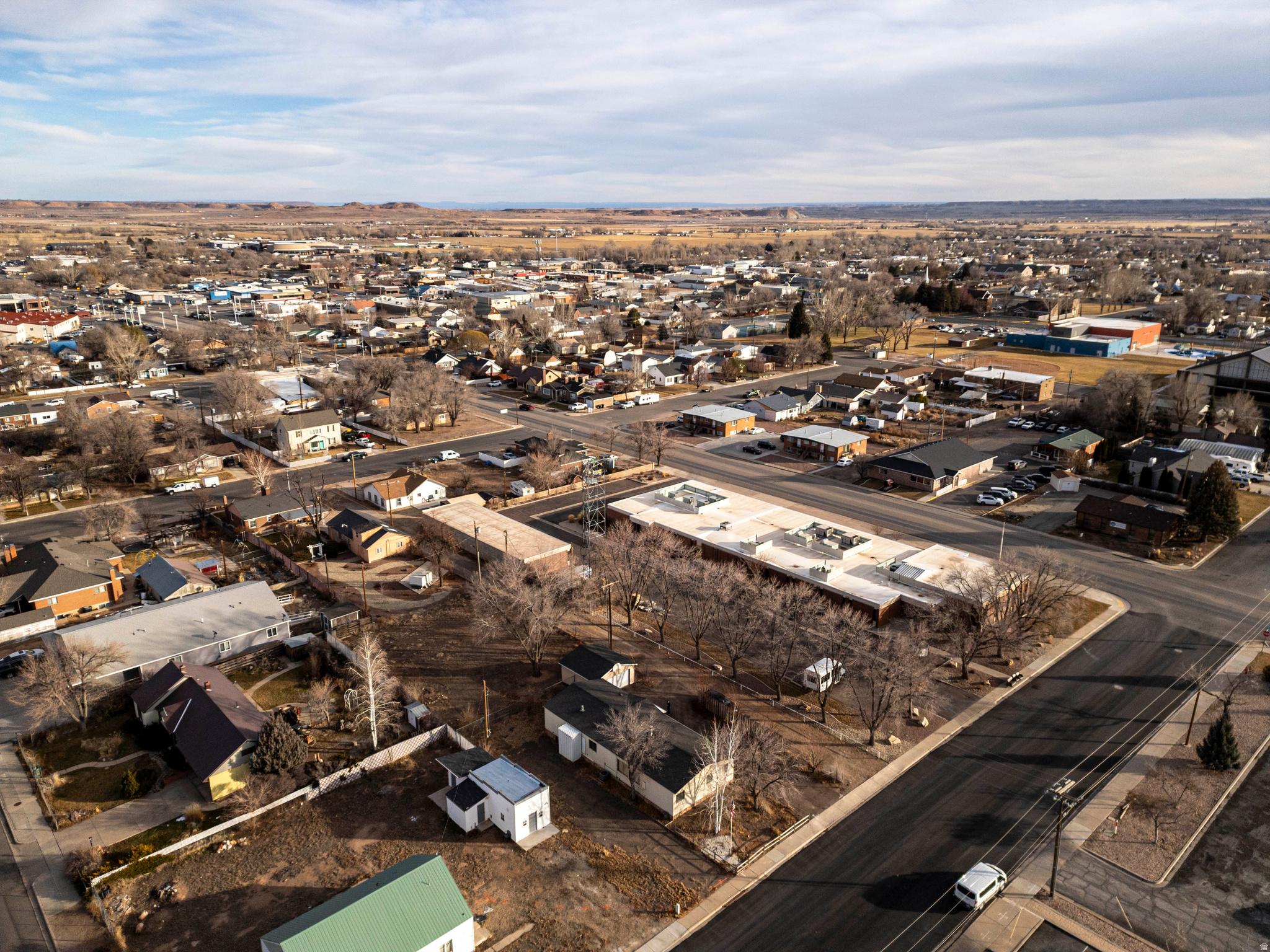 main property photo 30