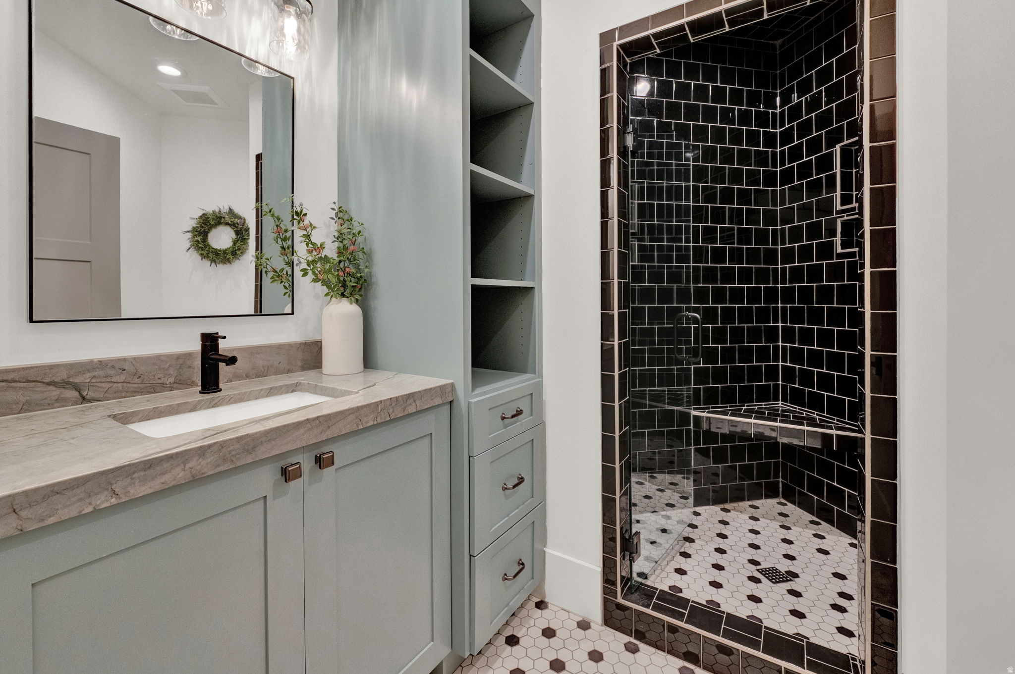 main property photo 65