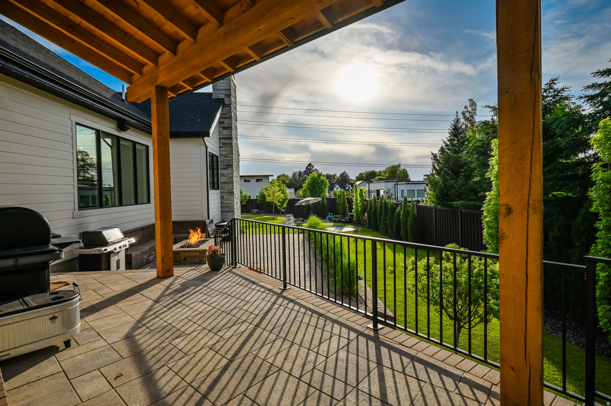 main property photo 80