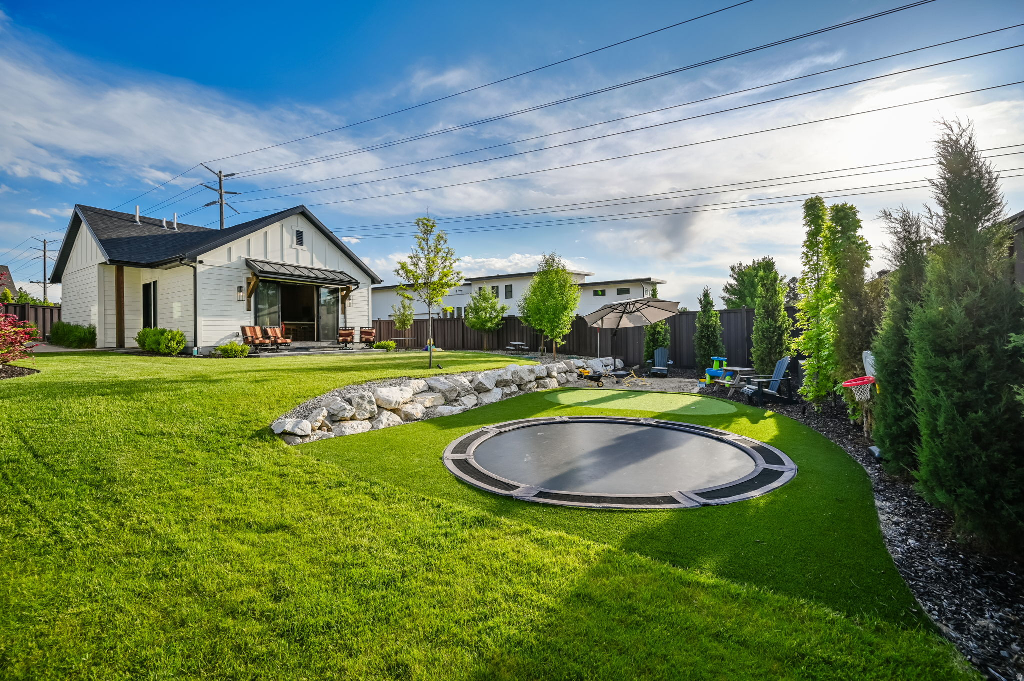 main property photo 88