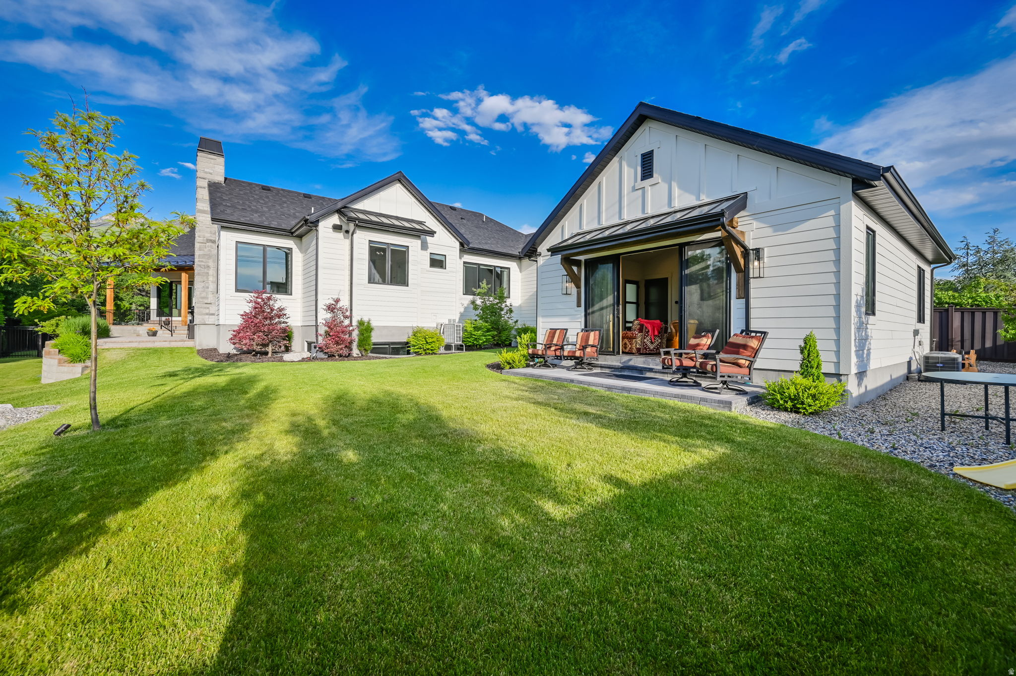 main property photo 92