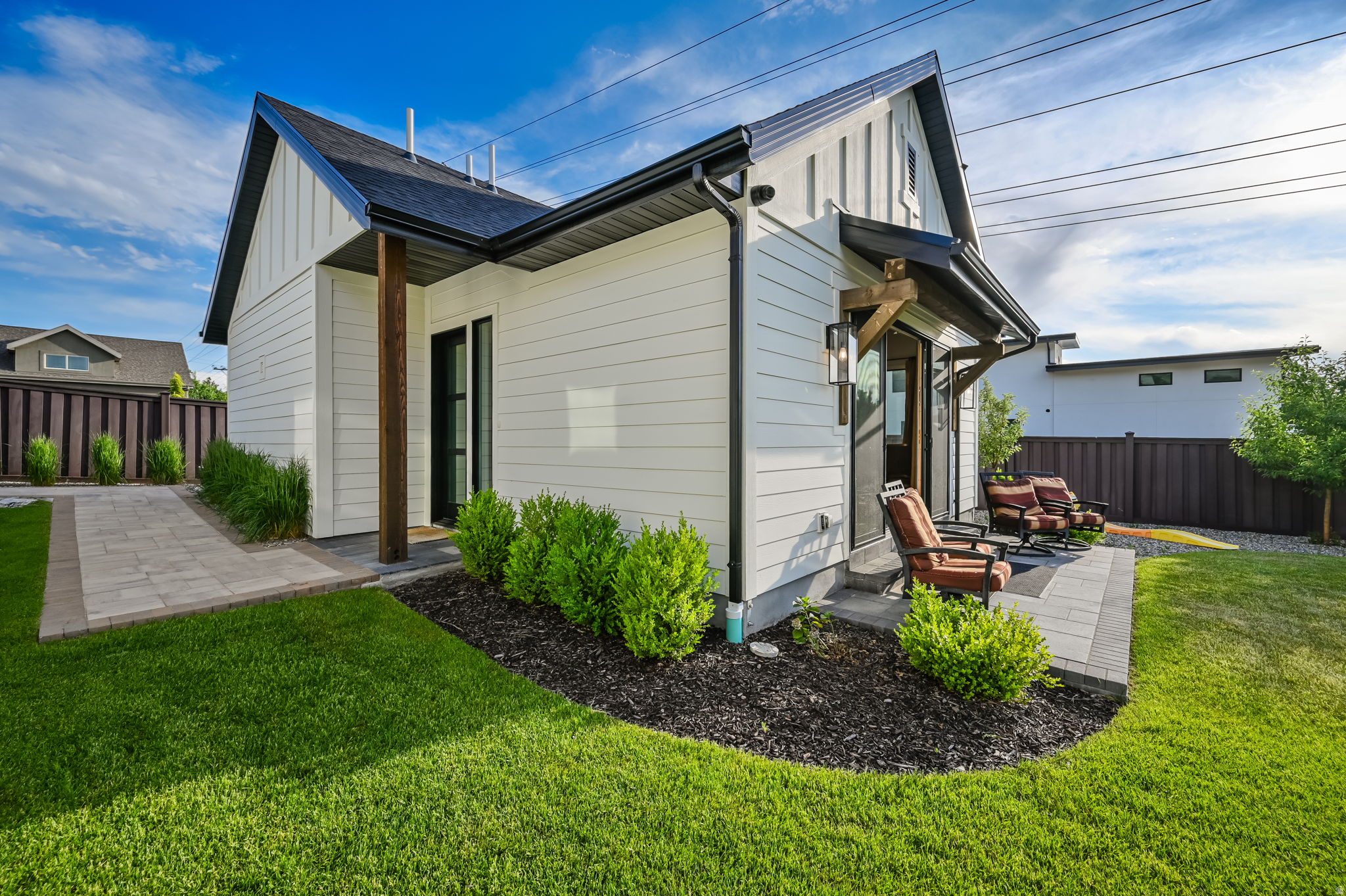 main property photo 94