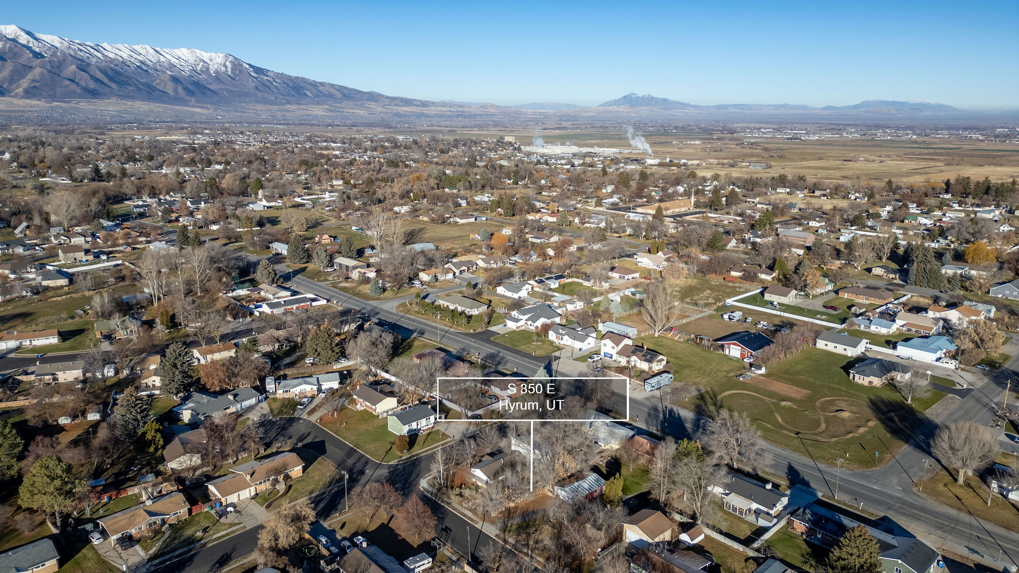 main property photo 10