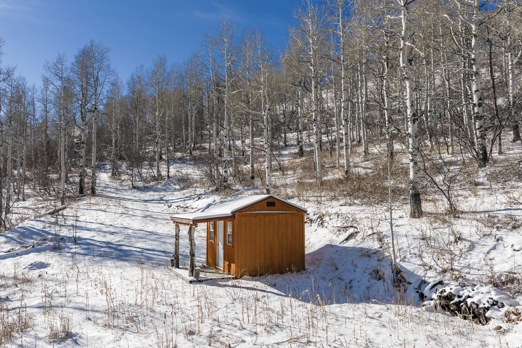main property photo 32