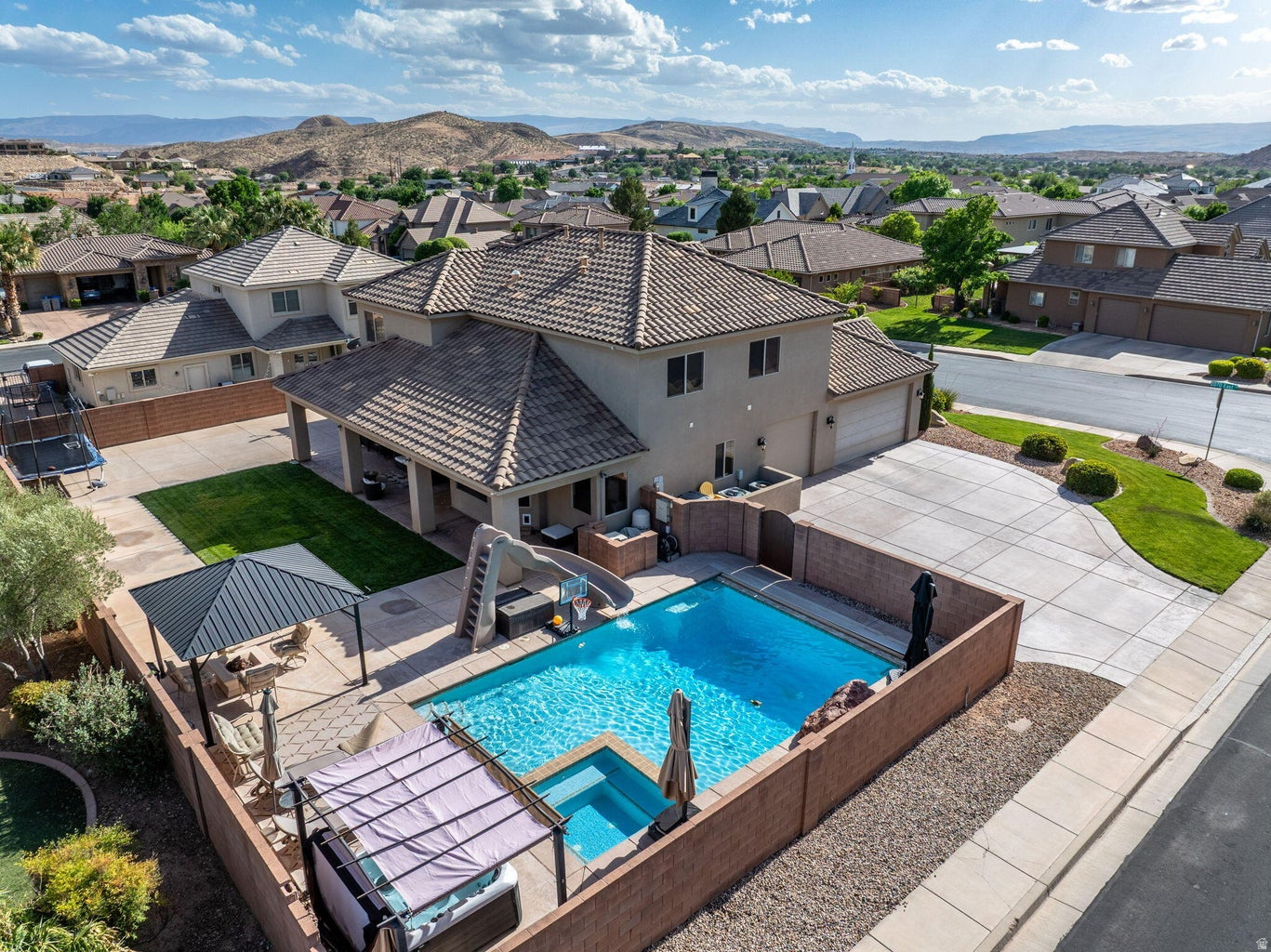 main property photo 49
