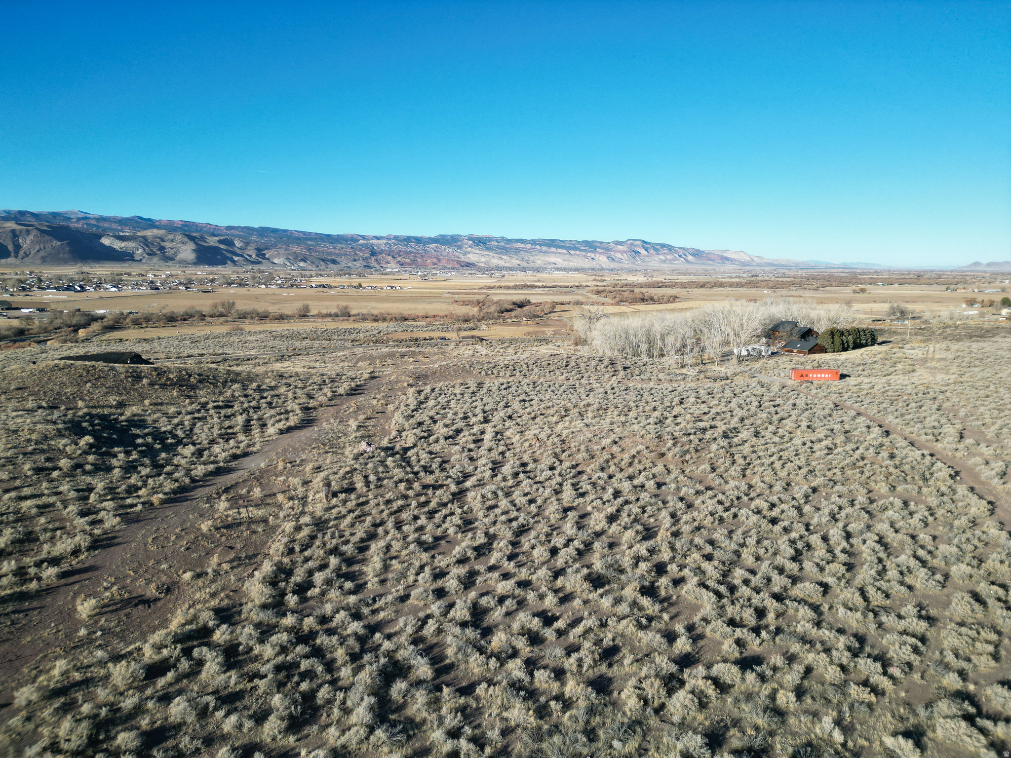main property photo 6