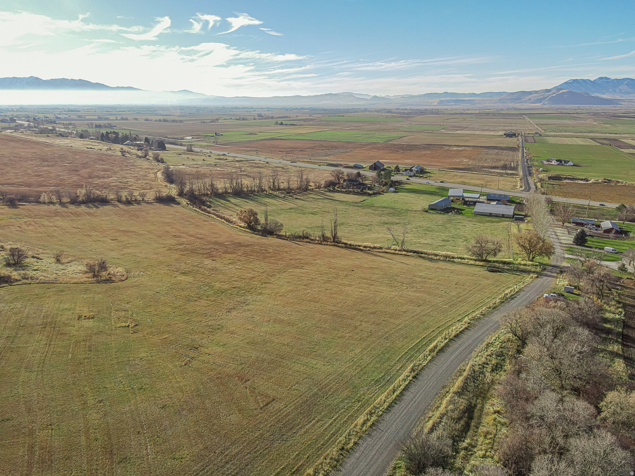main property photo 11
